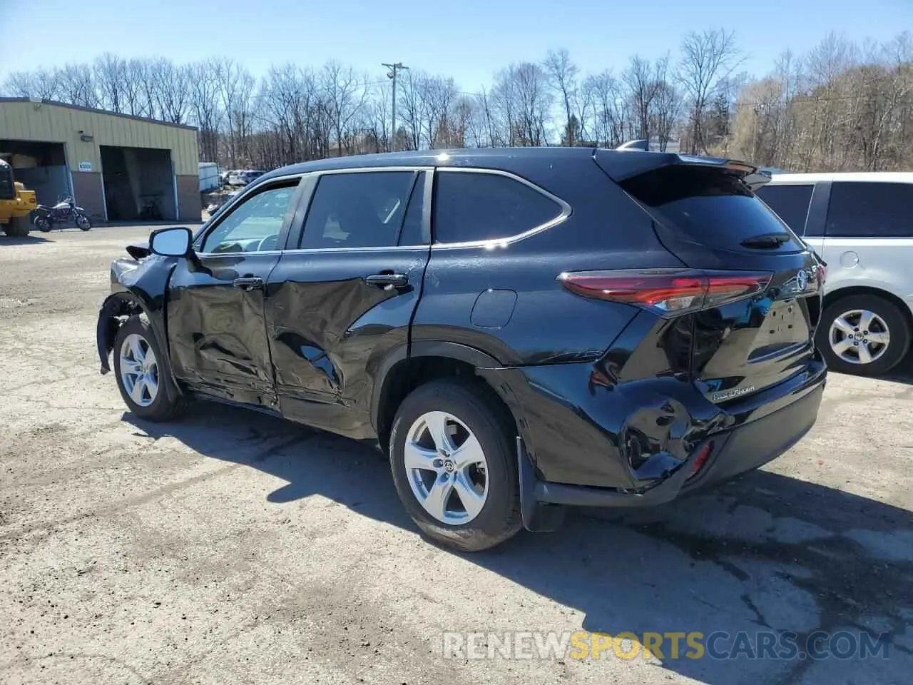 2 fotografías del automóvil dañado 5TDKDRAH9RS529558 TOYOTA HIGHLANDER 2024