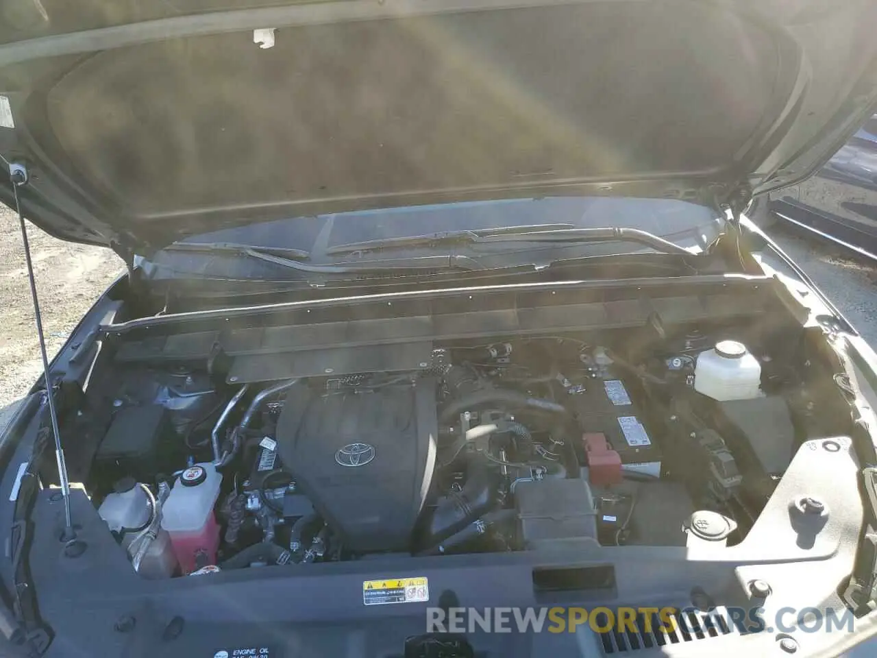 12 fotografías del automóvil dañado 5TDKDRAH9RS545582 TOYOTA HIGHLANDER 2024