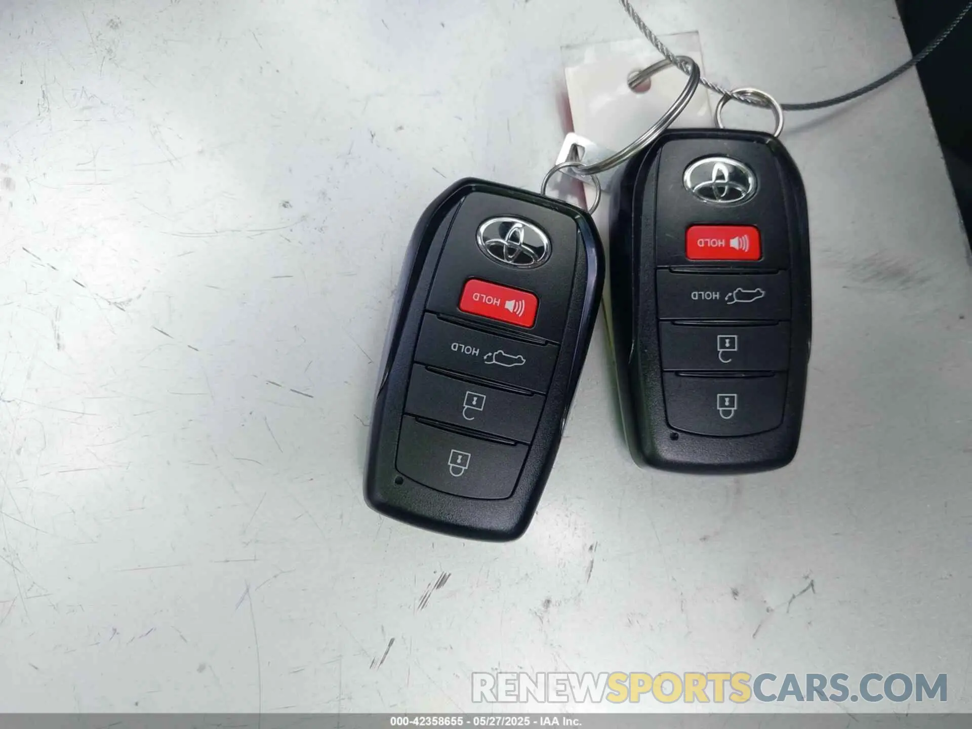 11 fotografías del automóvil dañado 5TDKDRAH9RS549597 TOYOTA HIGHLANDER 2024