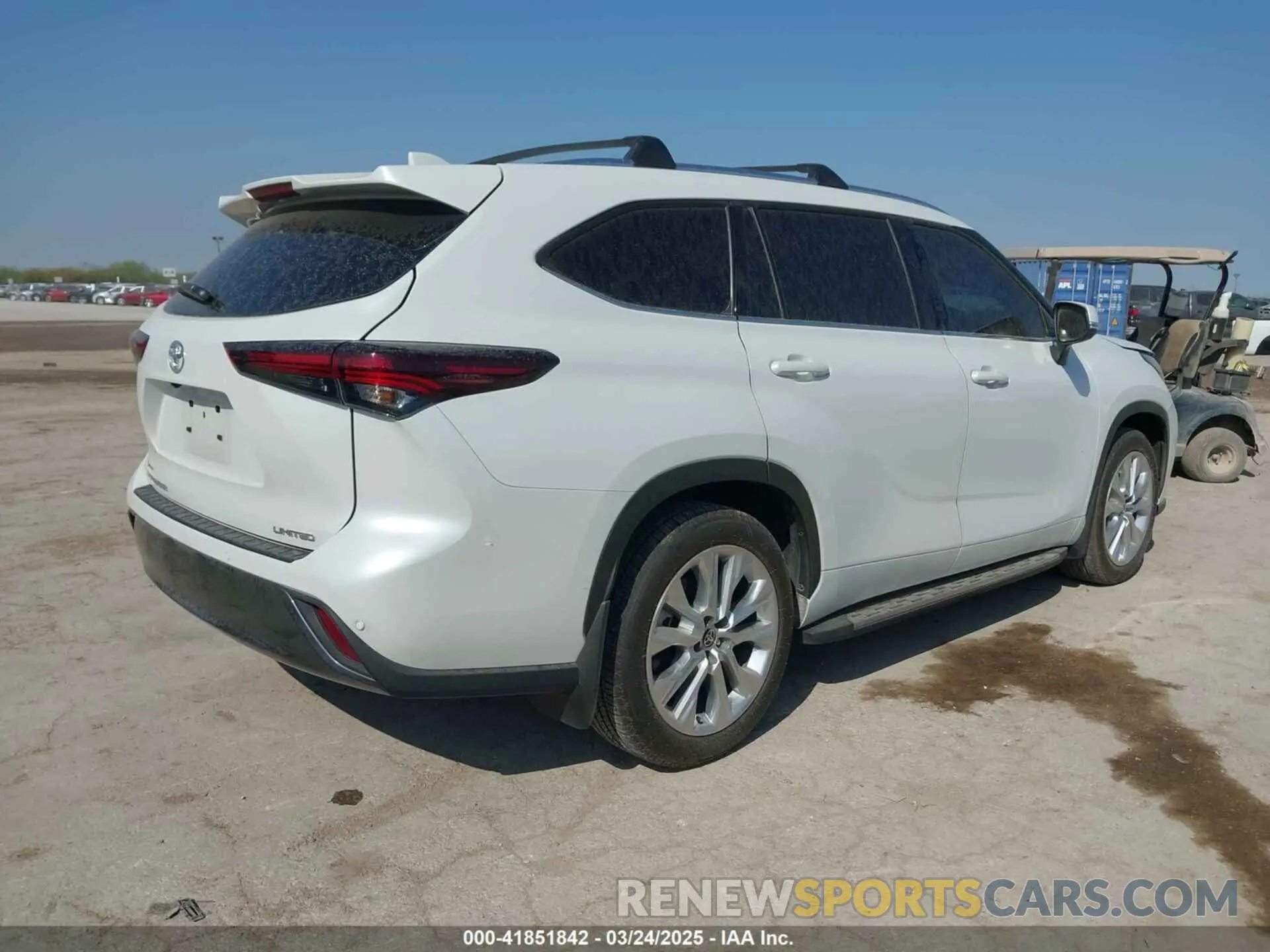 4 fotografías del automóvil dañado 5TDKDRAHXRS534302 TOYOTA HIGHLANDER 2024