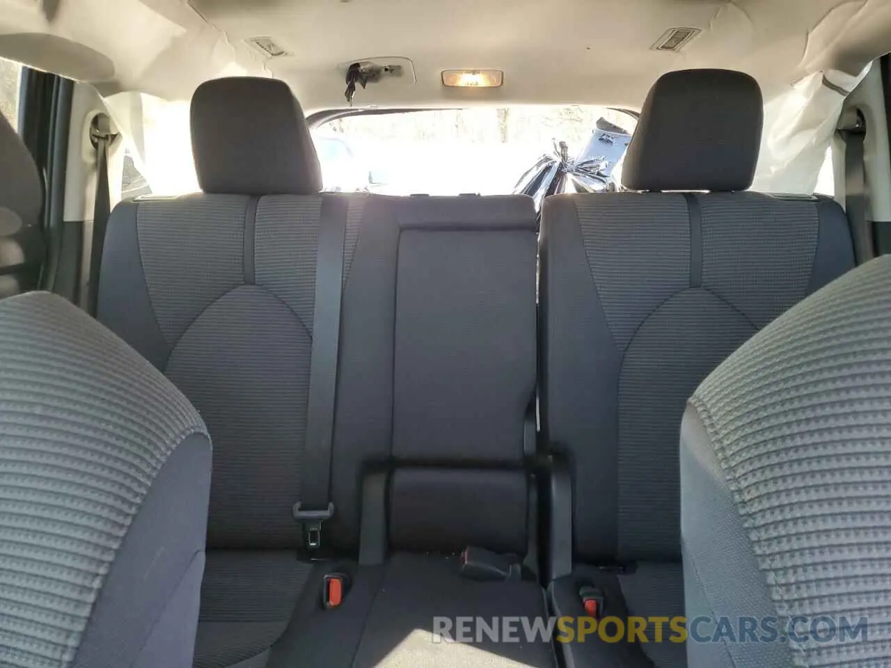 10 fotografías del automóvil dañado 5TDKDRBH2RS532459 TOYOTA HIGHLANDER 2024