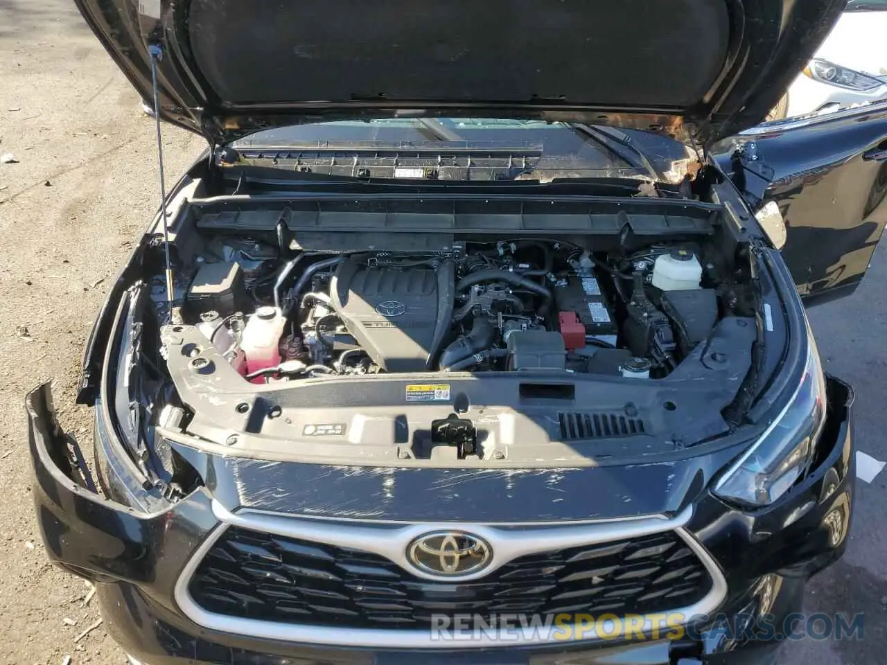 12 fotografías del automóvil dañado 5TDKDRBH2RS532459 TOYOTA HIGHLANDER 2024