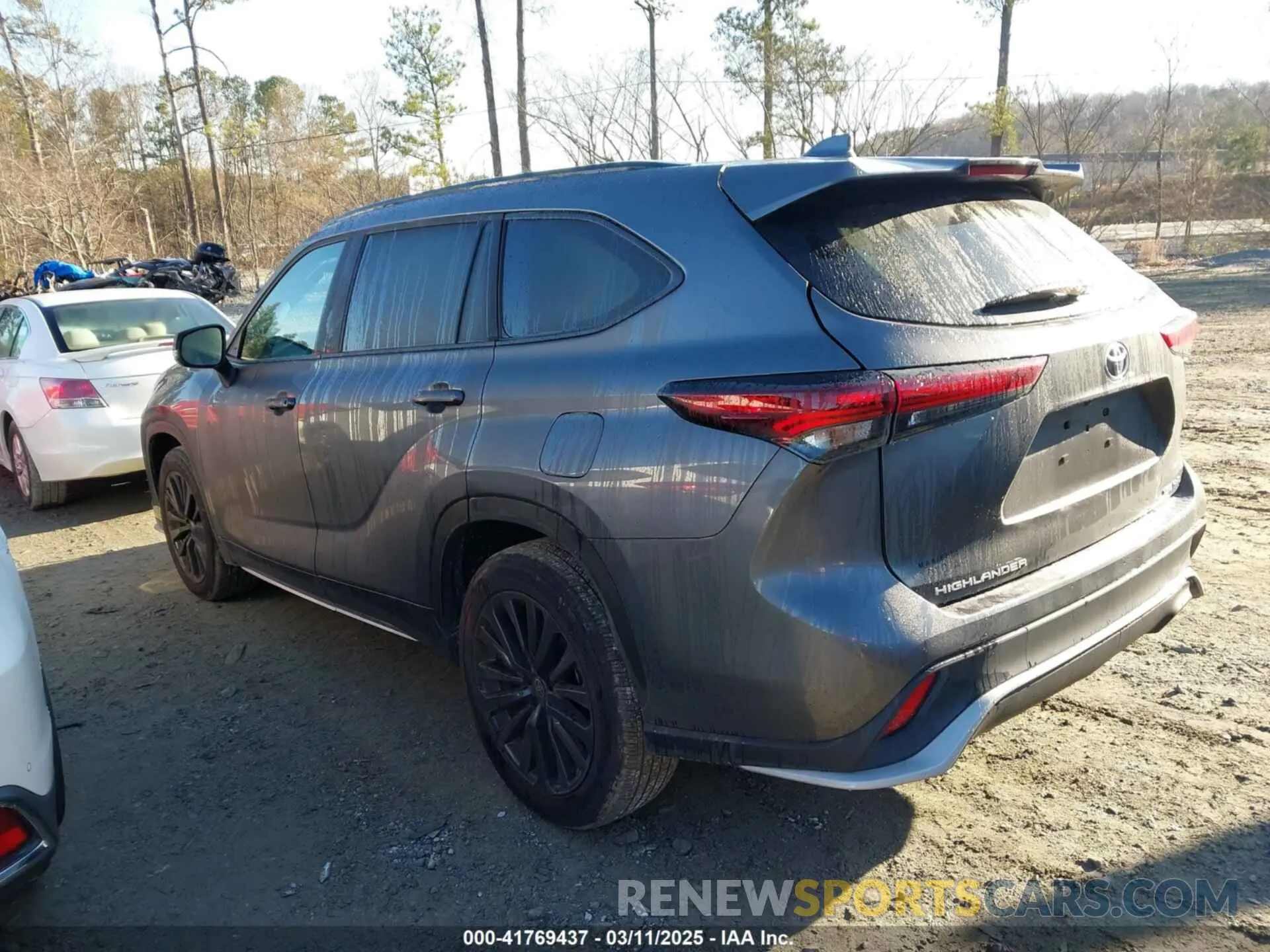 14 fotografías del automóvil dañado 5TDKDRBH3RS531823 TOYOTA HIGHLANDER 2024