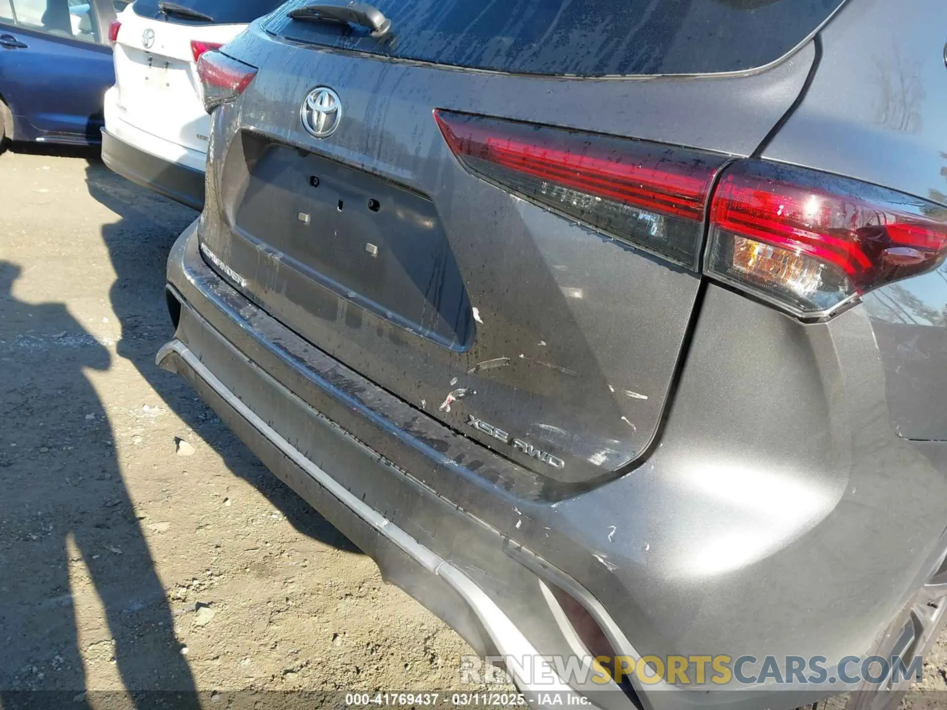 19 fotografías del automóvil dañado 5TDKDRBH3RS531823 TOYOTA HIGHLANDER 2024