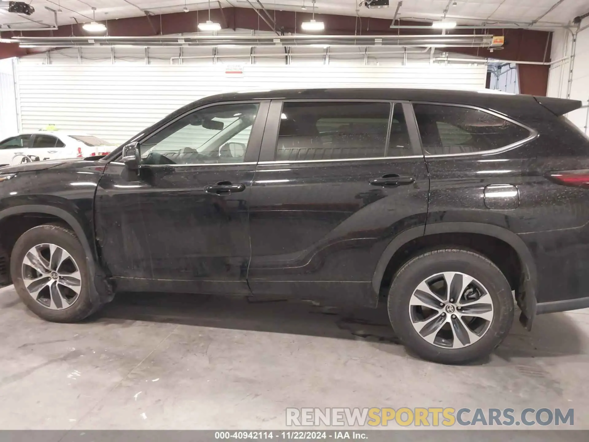 14 fotografías del automóvil dañado 5TDKDRBH3RS531837 TOYOTA HIGHLANDER 2024