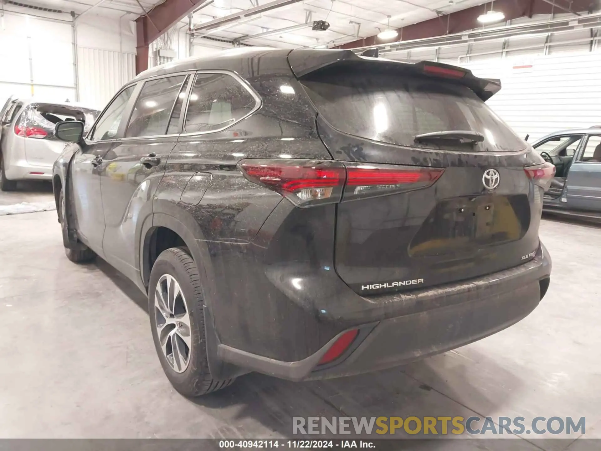 3 fotografías del automóvil dañado 5TDKDRBH3RS531837 TOYOTA HIGHLANDER 2024