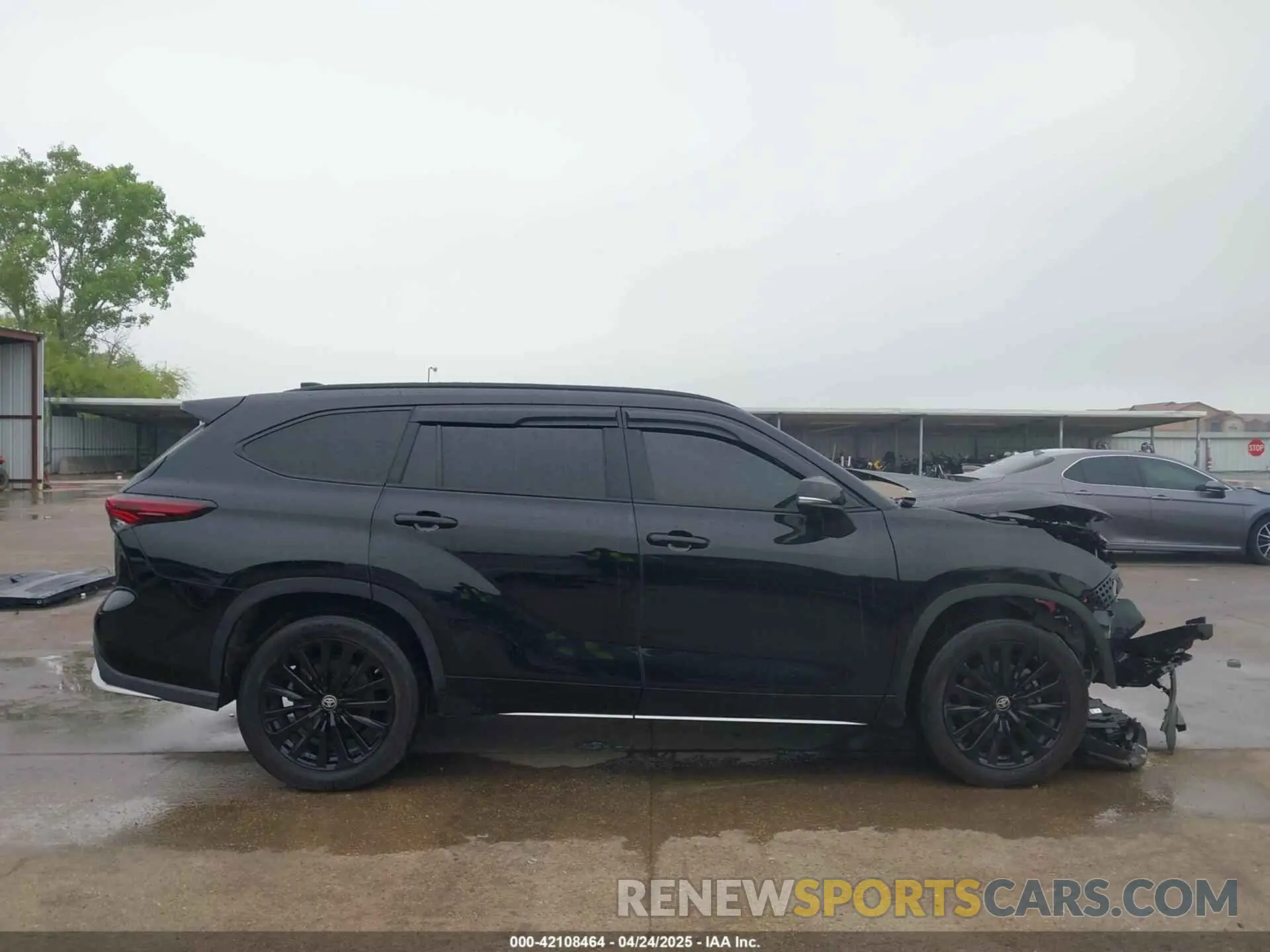 14 fotografías del automóvil dañado 5TDKDRBH3RS537184 TOYOTA HIGHLANDER 2024