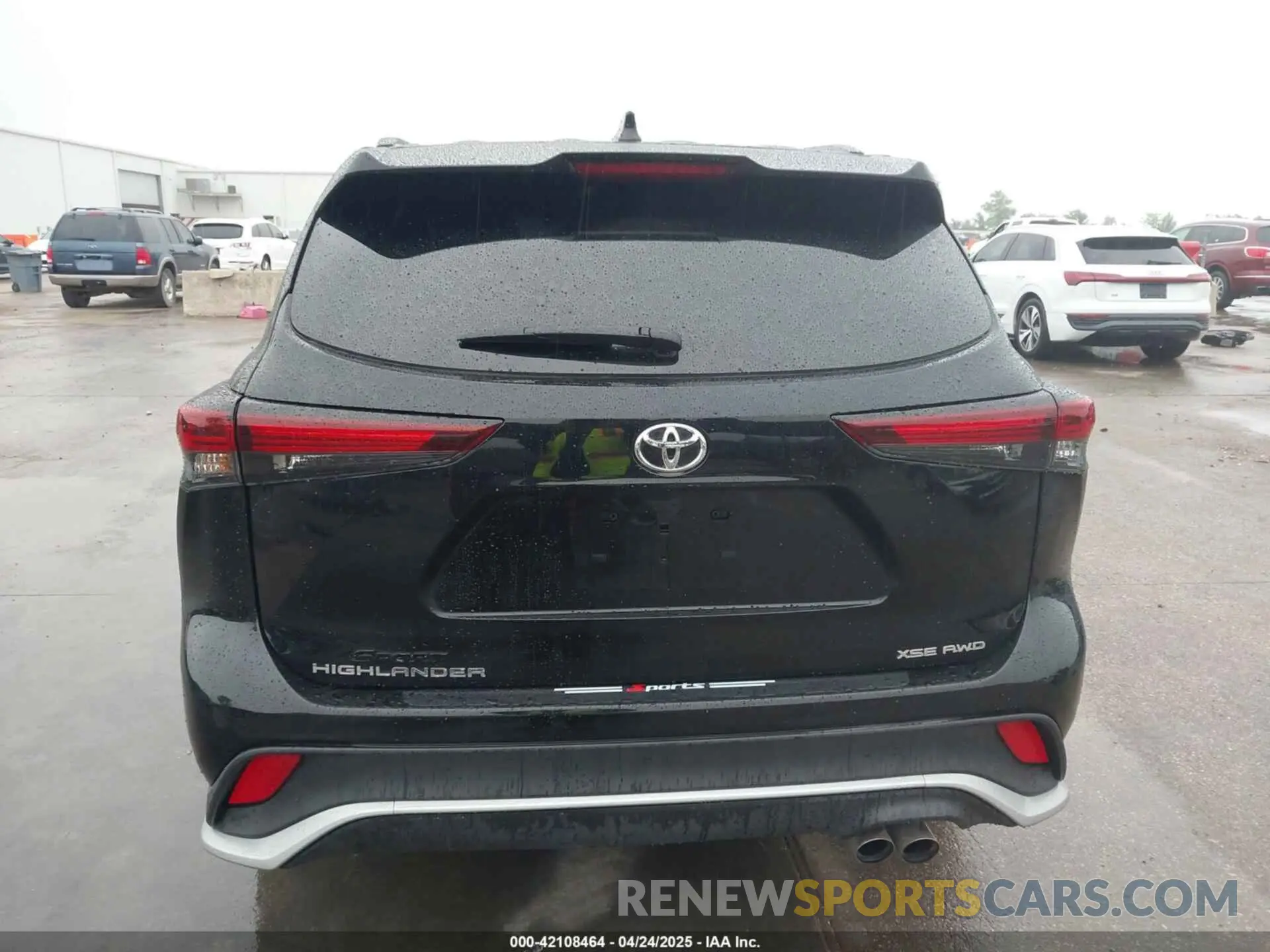 17 fotografías del automóvil dañado 5TDKDRBH3RS537184 TOYOTA HIGHLANDER 2024
