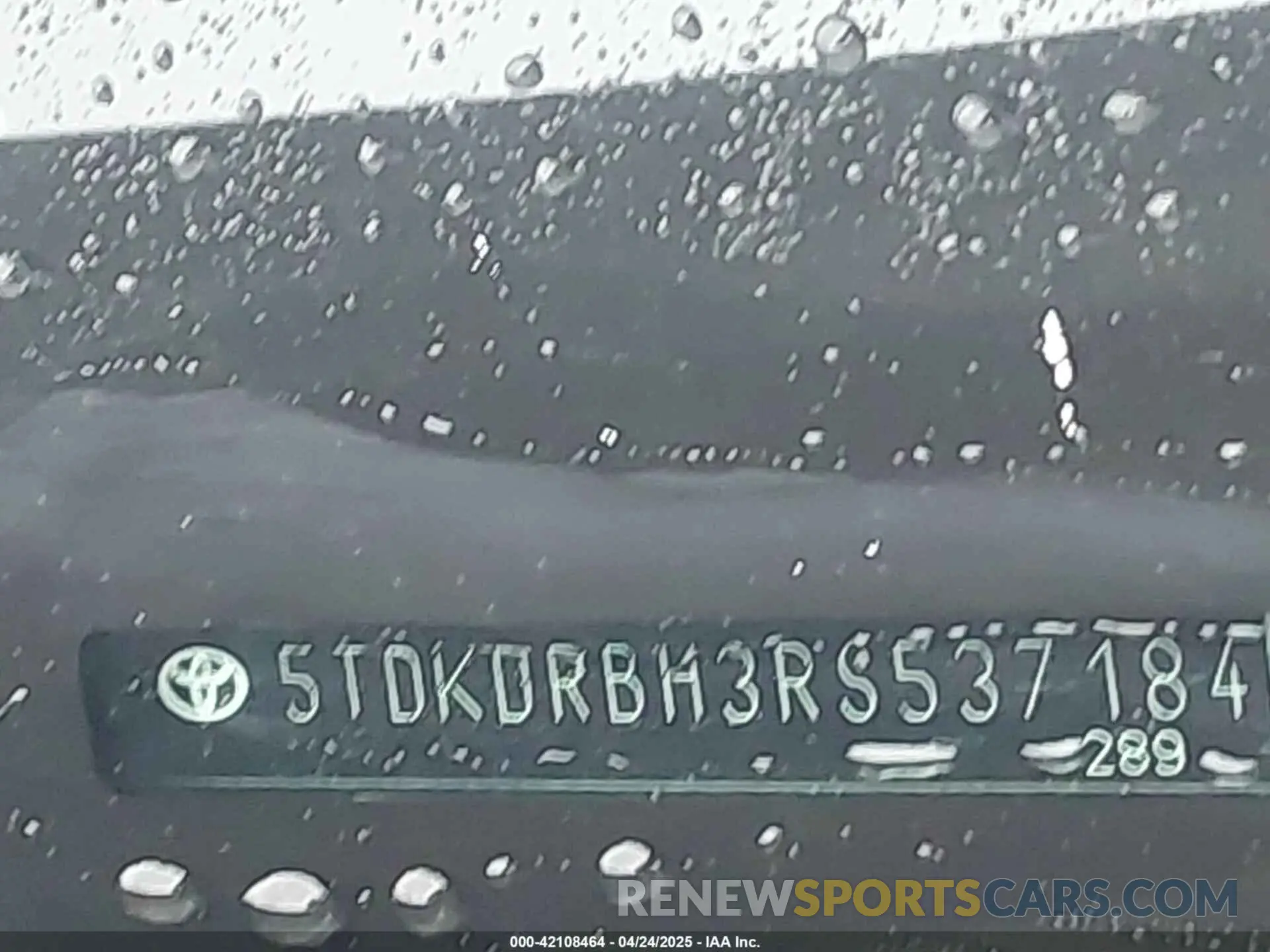 18 fotografías del automóvil dañado 5TDKDRBH3RS537184 TOYOTA HIGHLANDER 2024