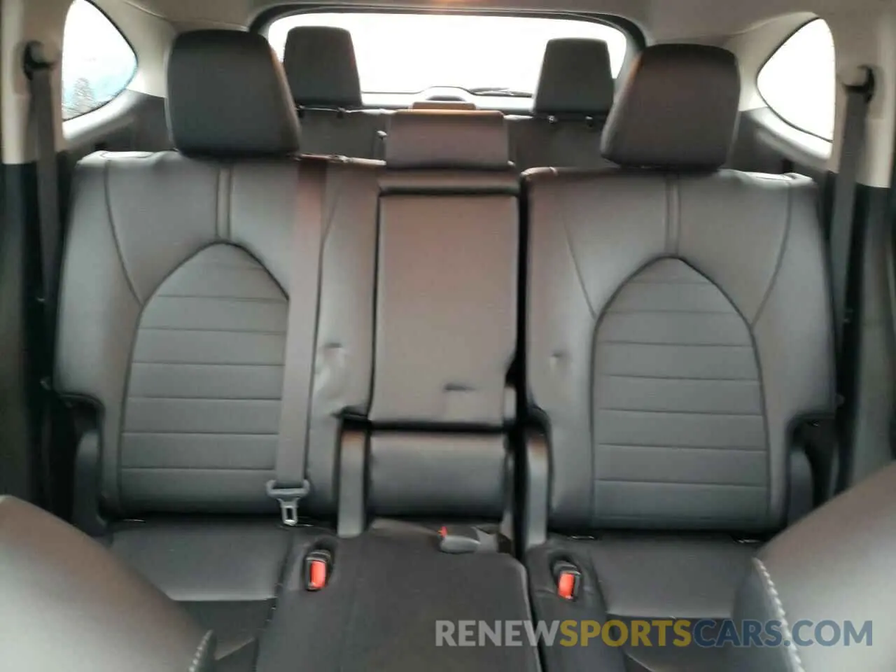 10 fotografías del automóvil dañado 5TDKDRBH3RS569438 TOYOTA HIGHLANDER 2024