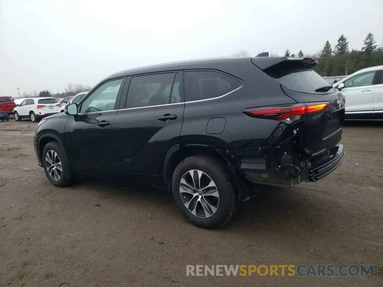 2 fotografías del automóvil dañado 5TDKDRBH3RS569438 TOYOTA HIGHLANDER 2024