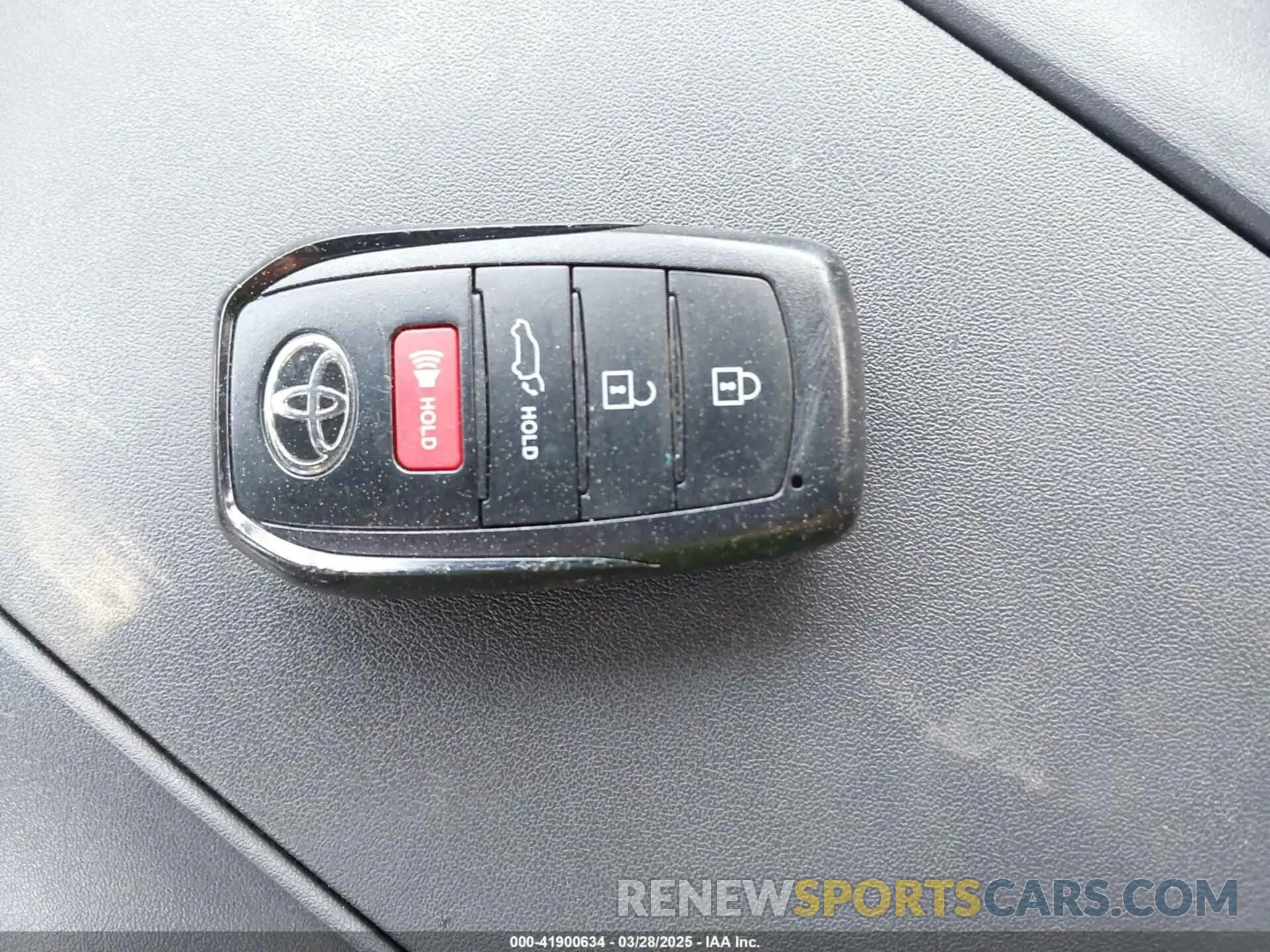 11 fotografías del automóvil dañado 5TDKDRBH4RS530311 TOYOTA HIGHLANDER 2024