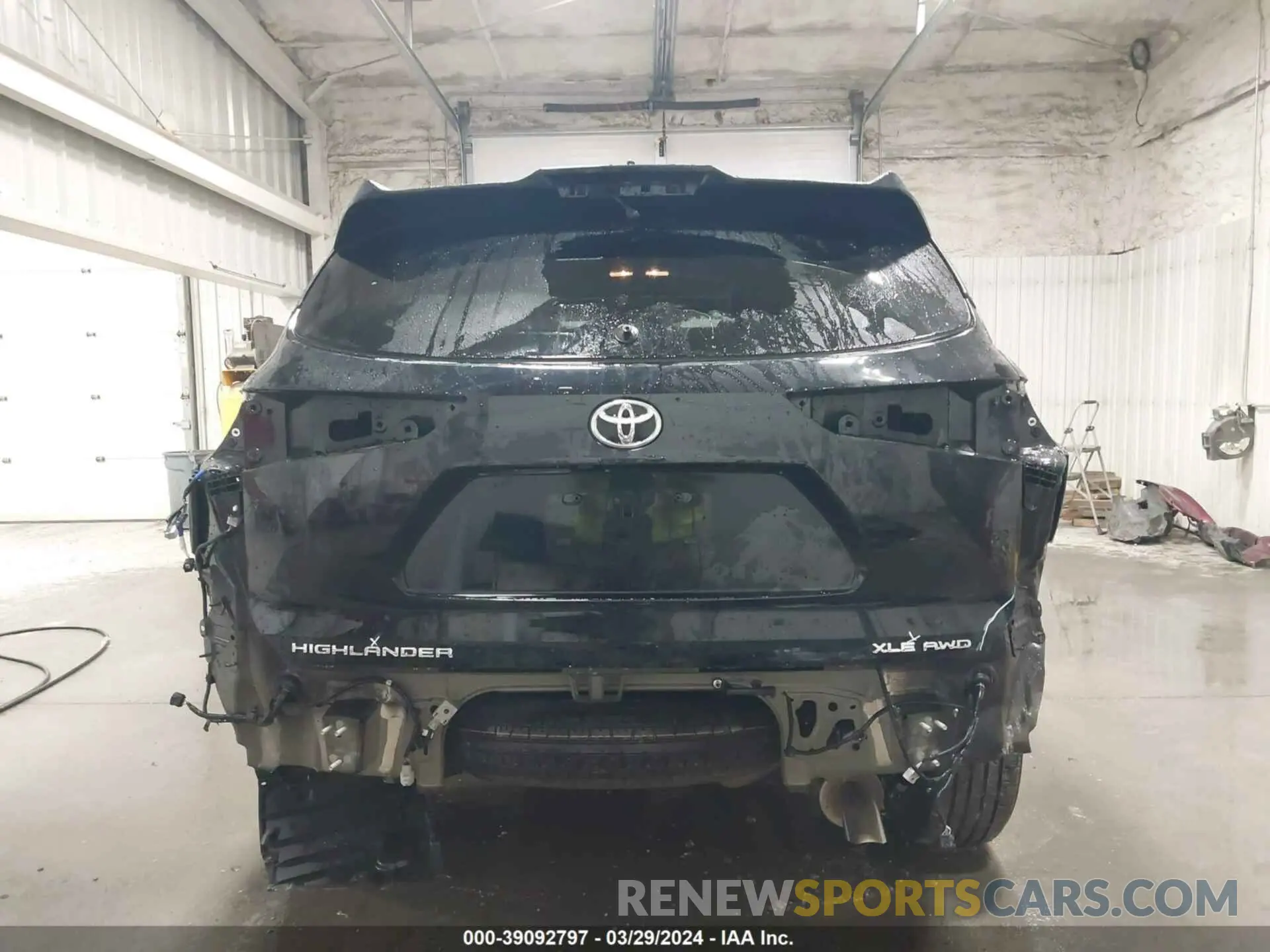 17 fotografías del automóvil dañado 5TDKDRBH4RS539817 TOYOTA HIGHLANDER 2024