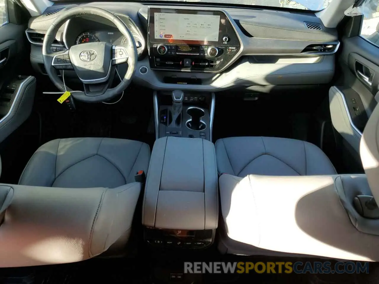 8 fotografías del automóvil dañado 5TDKDRBH4RS548517 TOYOTA HIGHLANDER 2024