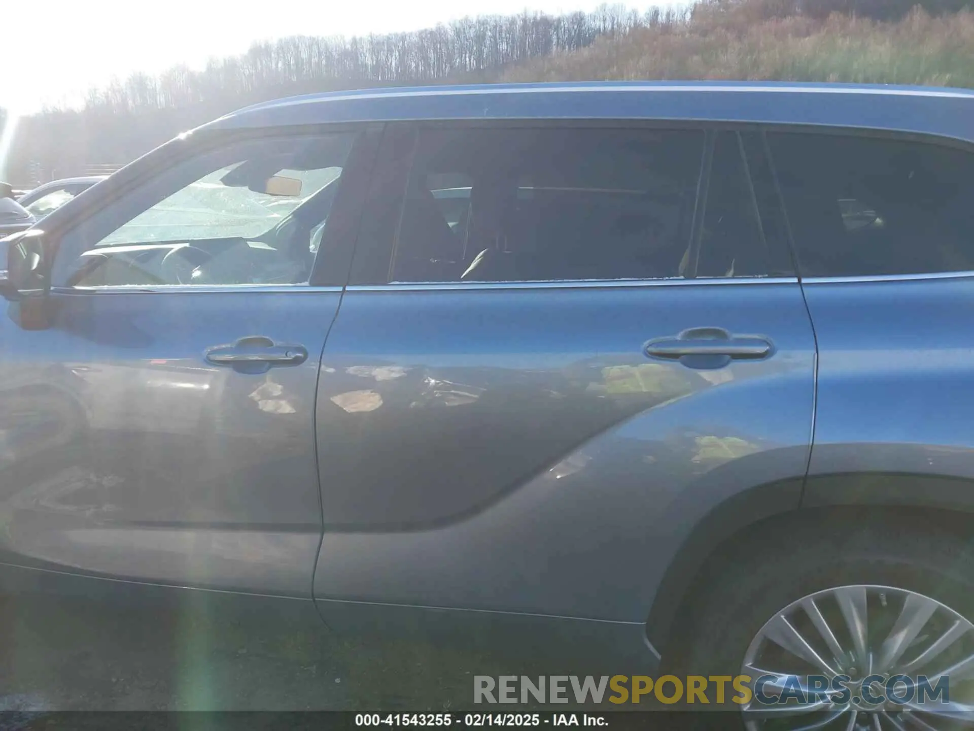15 fotografías del automóvil dañado 5TDKDRBH5RS529572 TOYOTA HIGHLANDER 2024