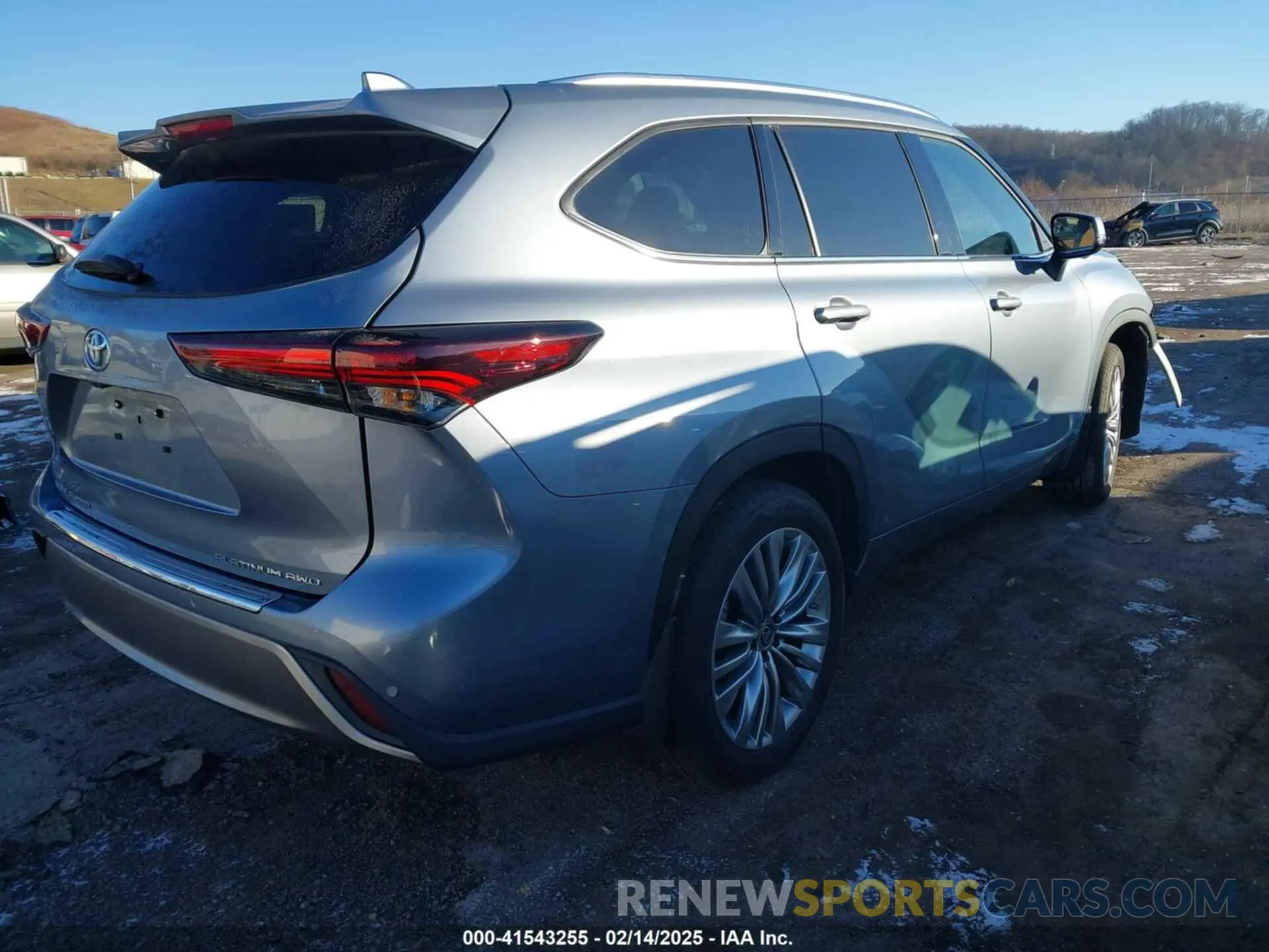4 fotografías del automóvil dañado 5TDKDRBH5RS529572 TOYOTA HIGHLANDER 2024