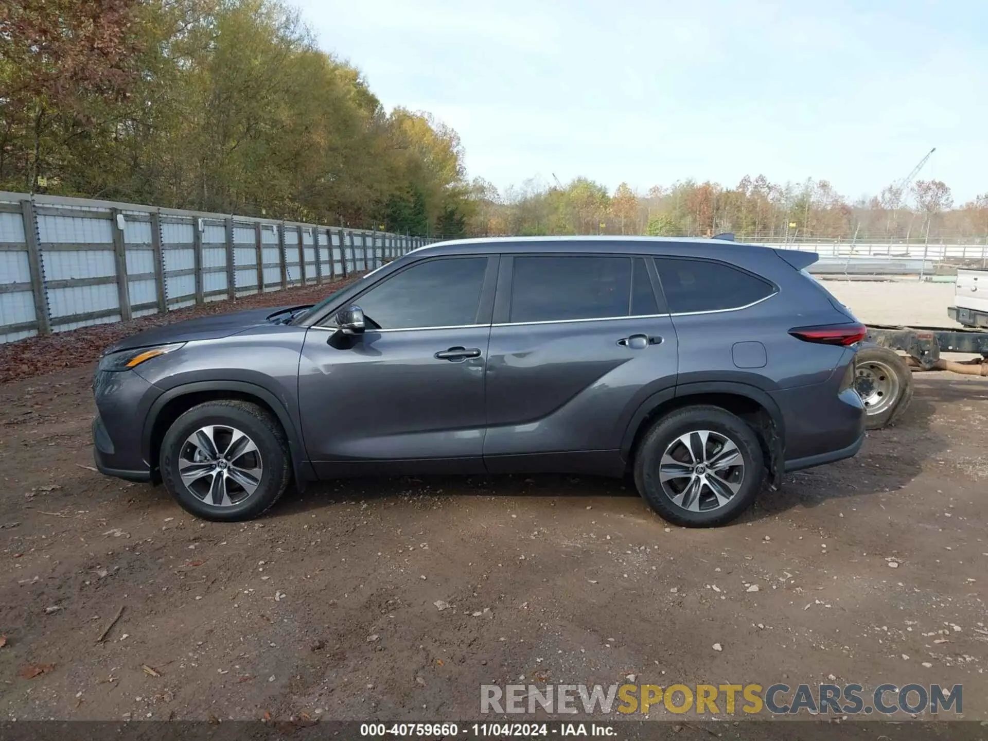 14 fotografías del automóvil dañado 5TDKDRBH5RS542967 TOYOTA HIGHLANDER 2024
