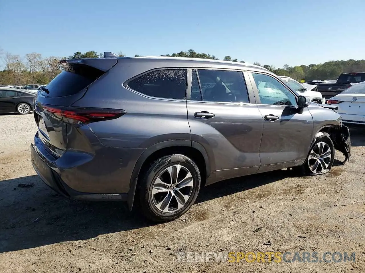 3 fotografías del automóvil dañado 5TDKDRBH5RS545626 TOYOTA HIGHLANDER 2024