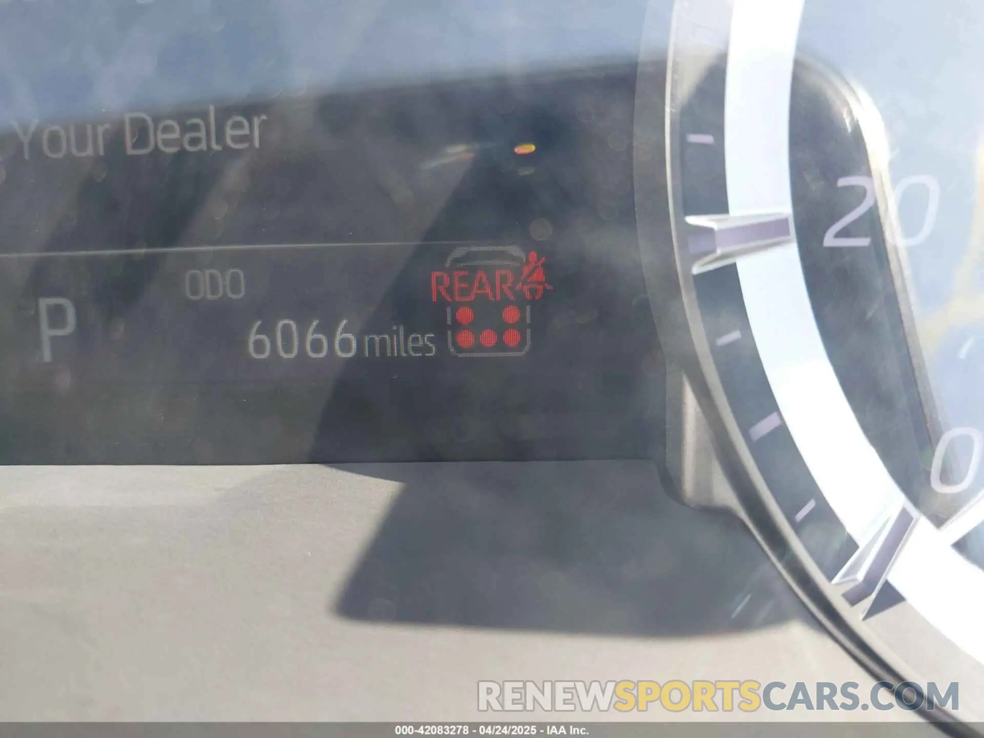 14 fotografías del automóvil dañado 5TDKDRBH6RS544226 TOYOTA HIGHLANDER 2024