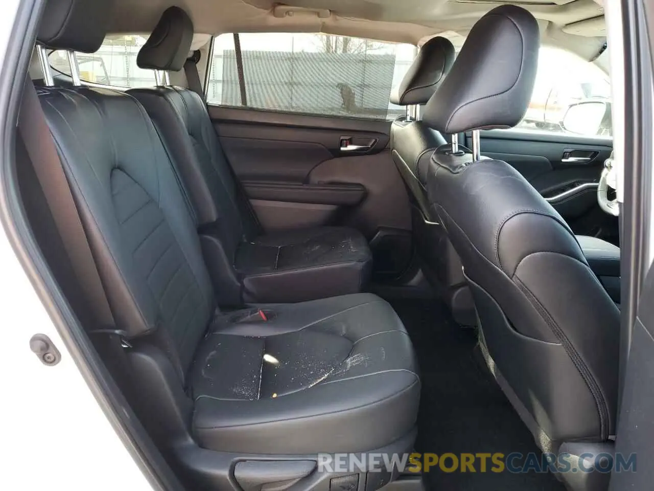 11 fotografías del automóvil dañado 5TDKDRBH7RS547863 TOYOTA HIGHLANDER 2024