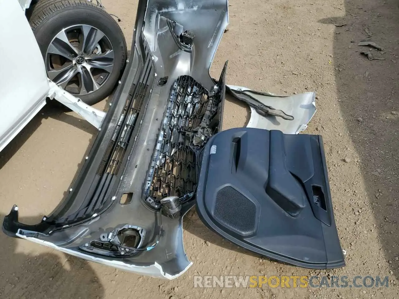 12 fotografías del automóvil dañado 5TDKDRBH7RS565926 TOYOTA HIGHLANDER 2024
