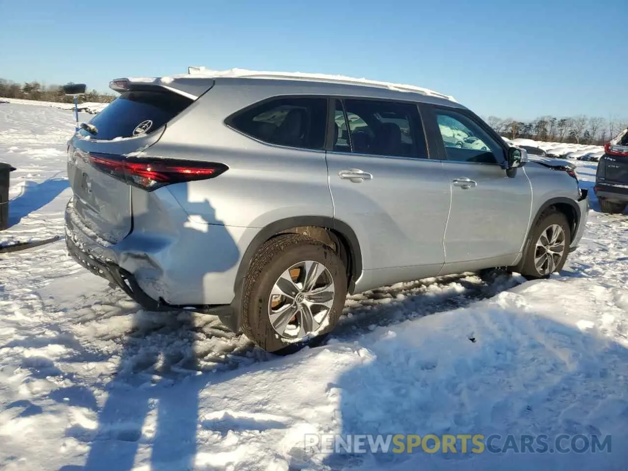 3 fotografías del automóvil dañado 5TDKDRBH8RS550660 TOYOTA HIGHLANDER 2024