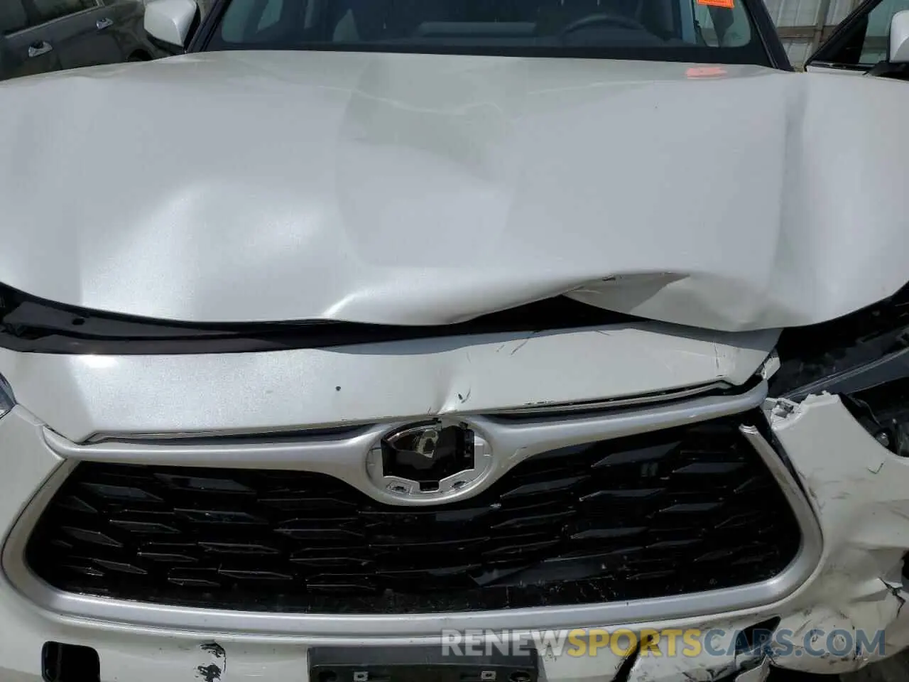12 fotografías del automóvil dañado 5TDKDRBH9RS557620 TOYOTA HIGHLANDER 2024