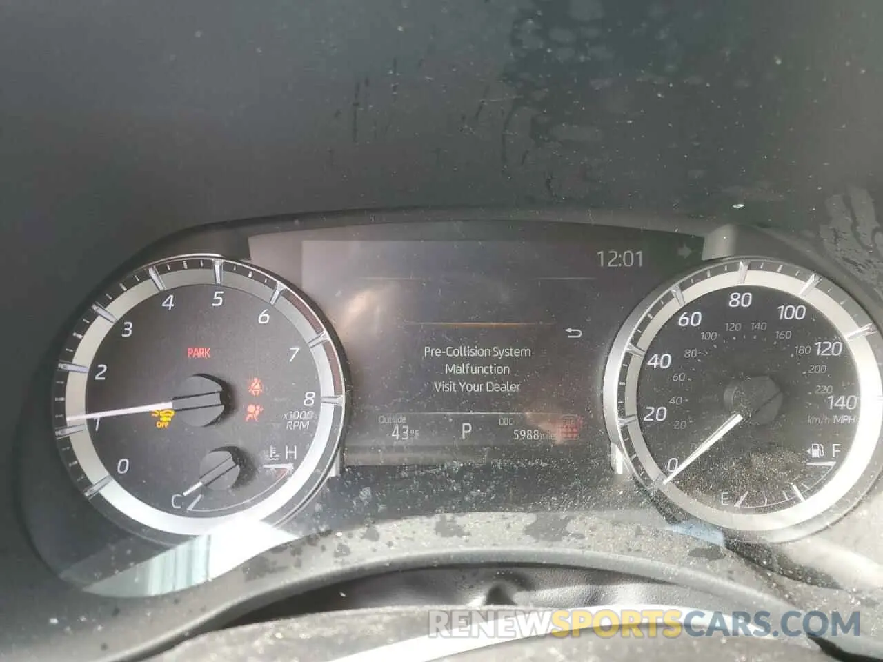 9 fotografías del automóvil dañado 5TDKDRBH9RS558959 TOYOTA HIGHLANDER 2024