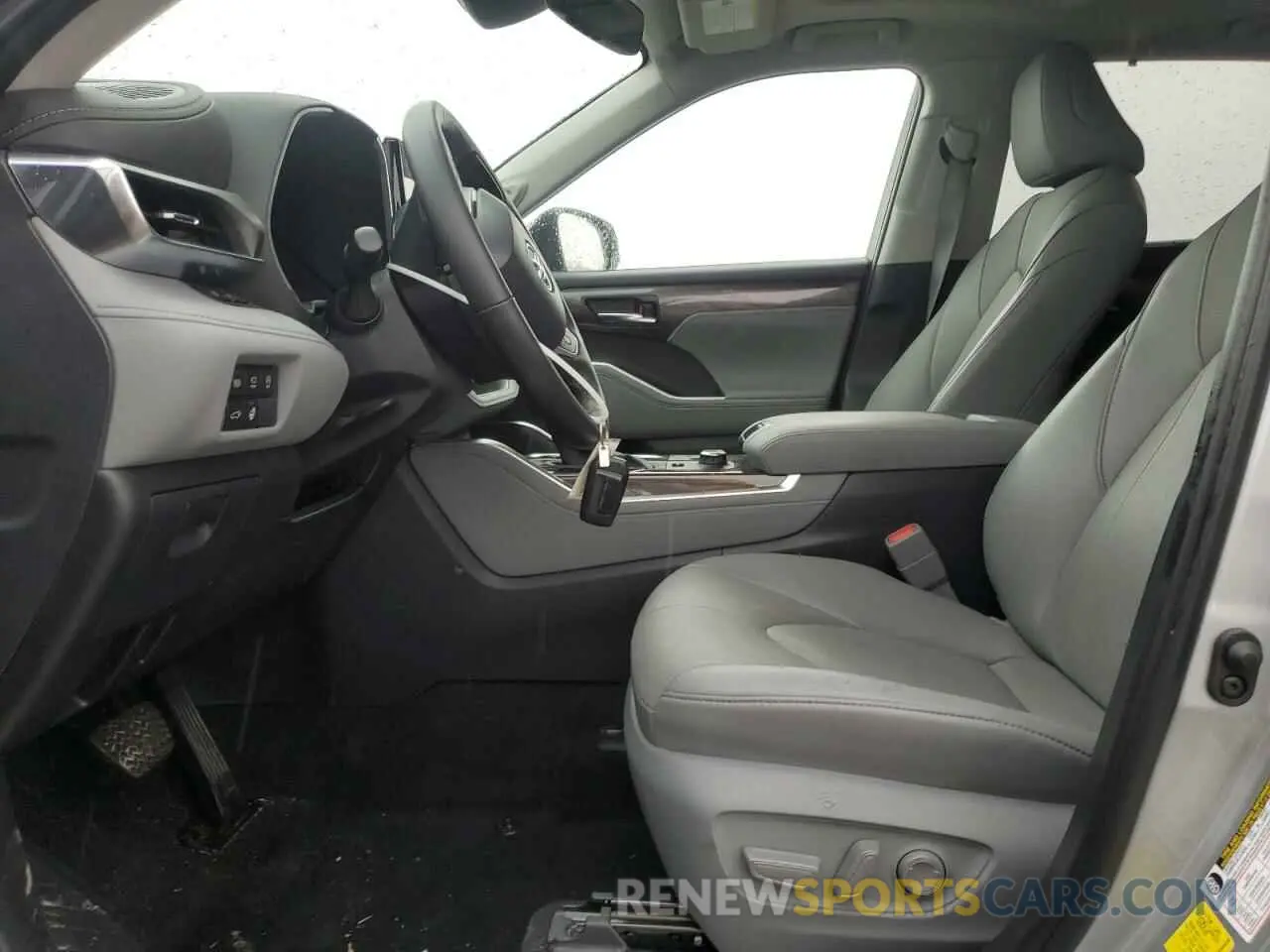 7 fotografías del automóvil dañado 5TDKDRBHXRS544410 TOYOTA HIGHLANDER 2024