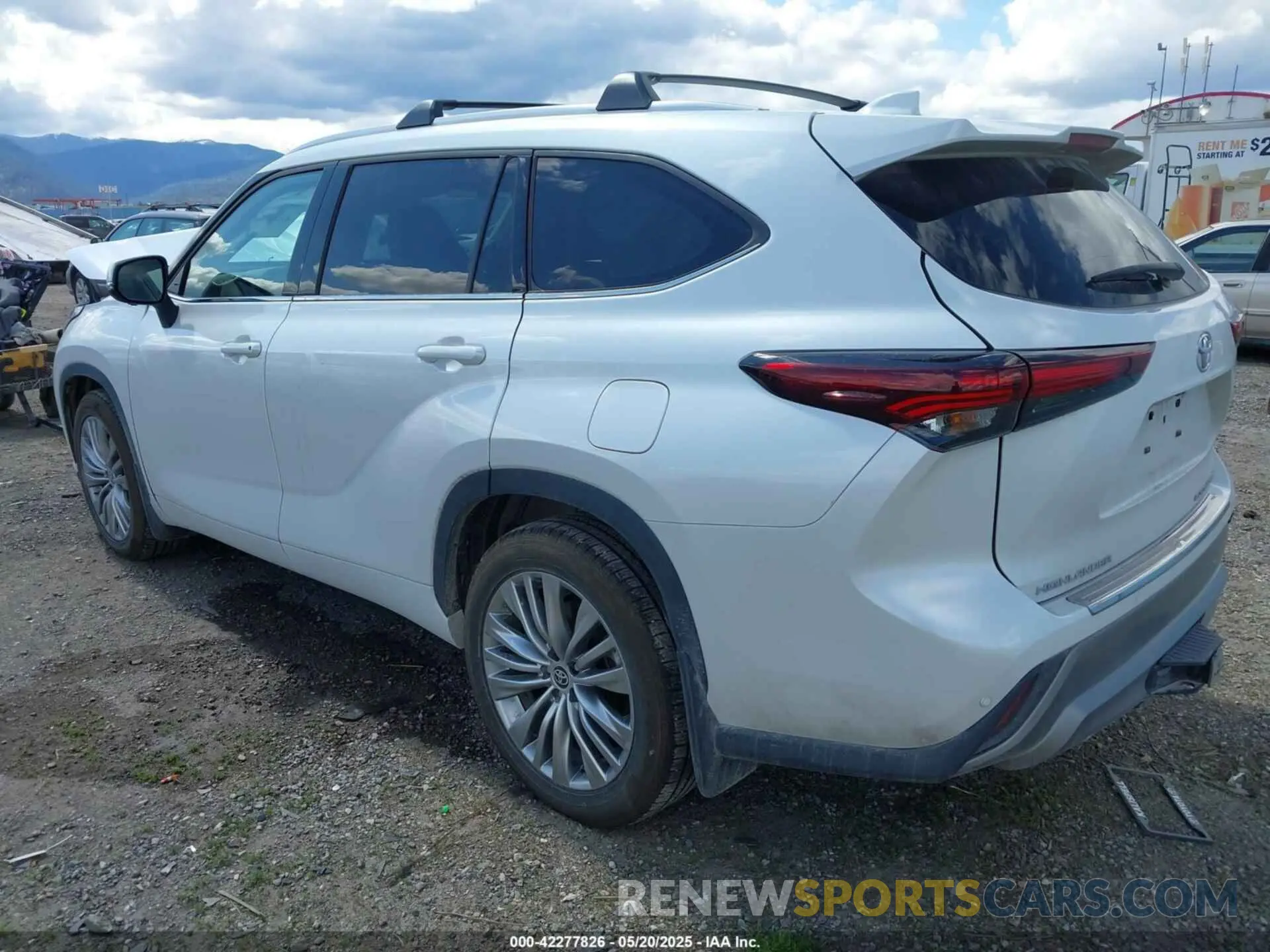 3 fotografías del automóvil dañado 5TDKDRBHXRS572904 TOYOTA HIGHLANDER 2024