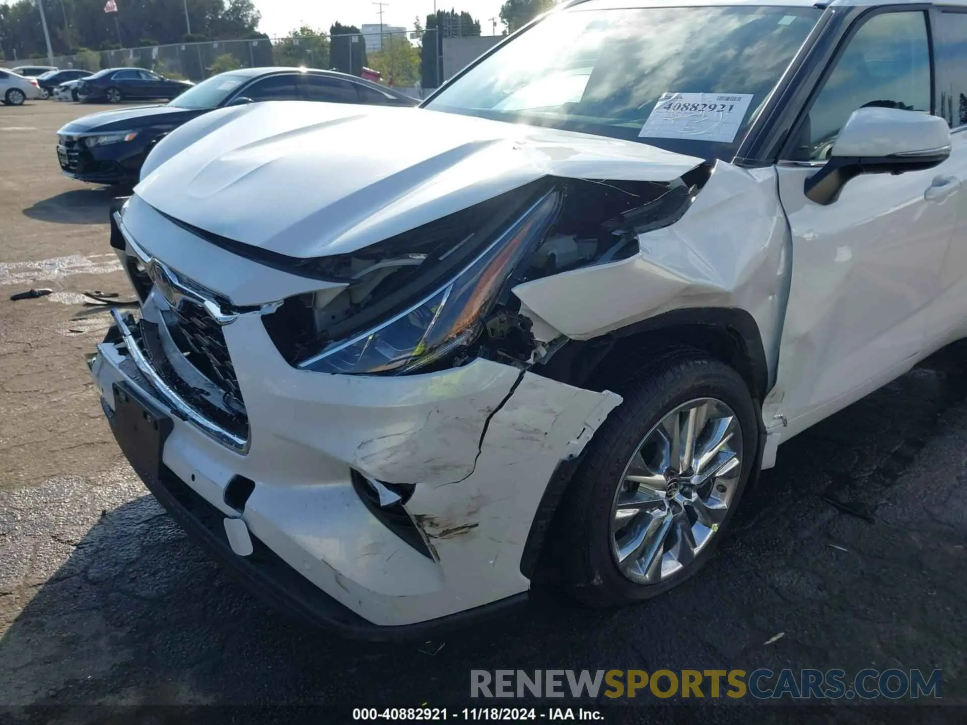 17 fotografías del automóvil dañado 5TDXBRCH5RS640360 TOYOTA HIGHLANDER 2024