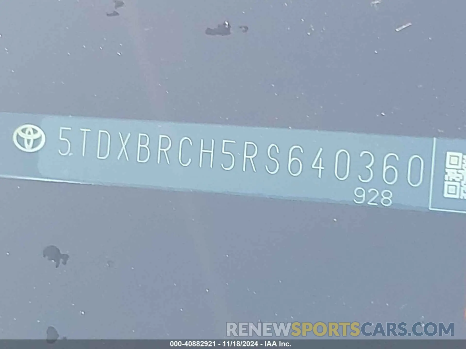 9 fotografías del automóvil dañado 5TDXBRCH5RS640360 TOYOTA HIGHLANDER 2024