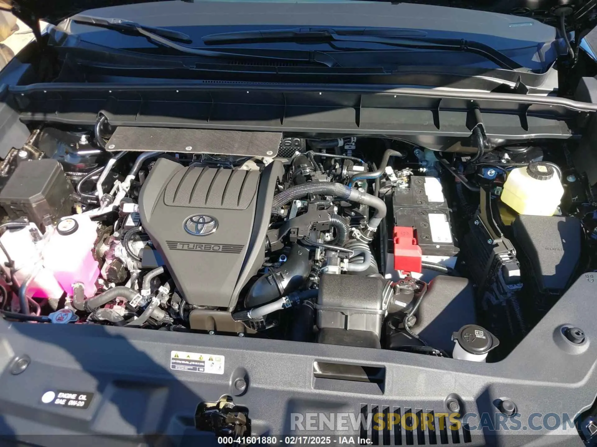 10 fotografías del automóvil dañado 5TDKDRAH8SS551248 TOYOTA HIGHLANDER 2025