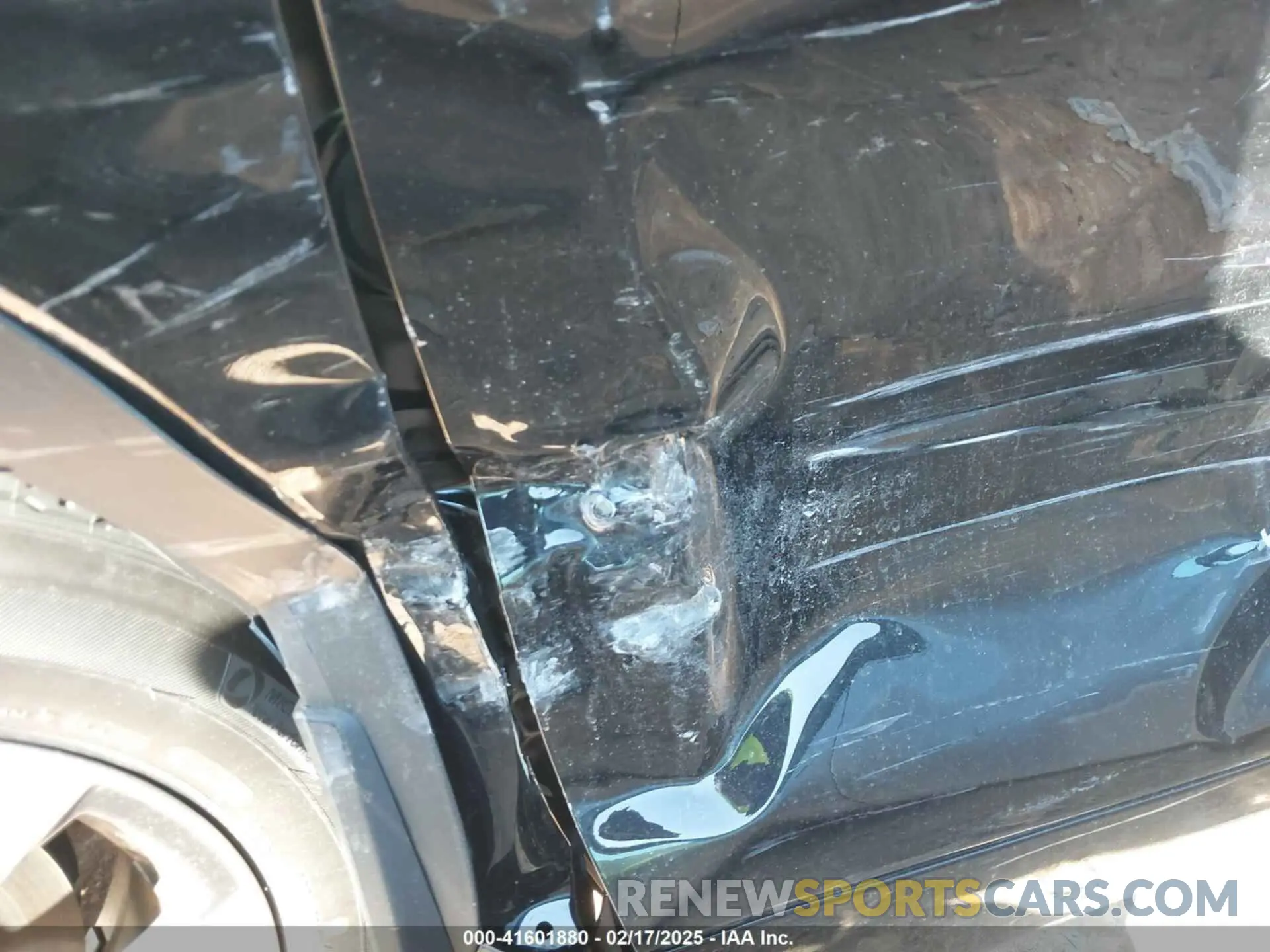 18 fotografías del automóvil dañado 5TDKDRAH8SS551248 TOYOTA HIGHLANDER 2025