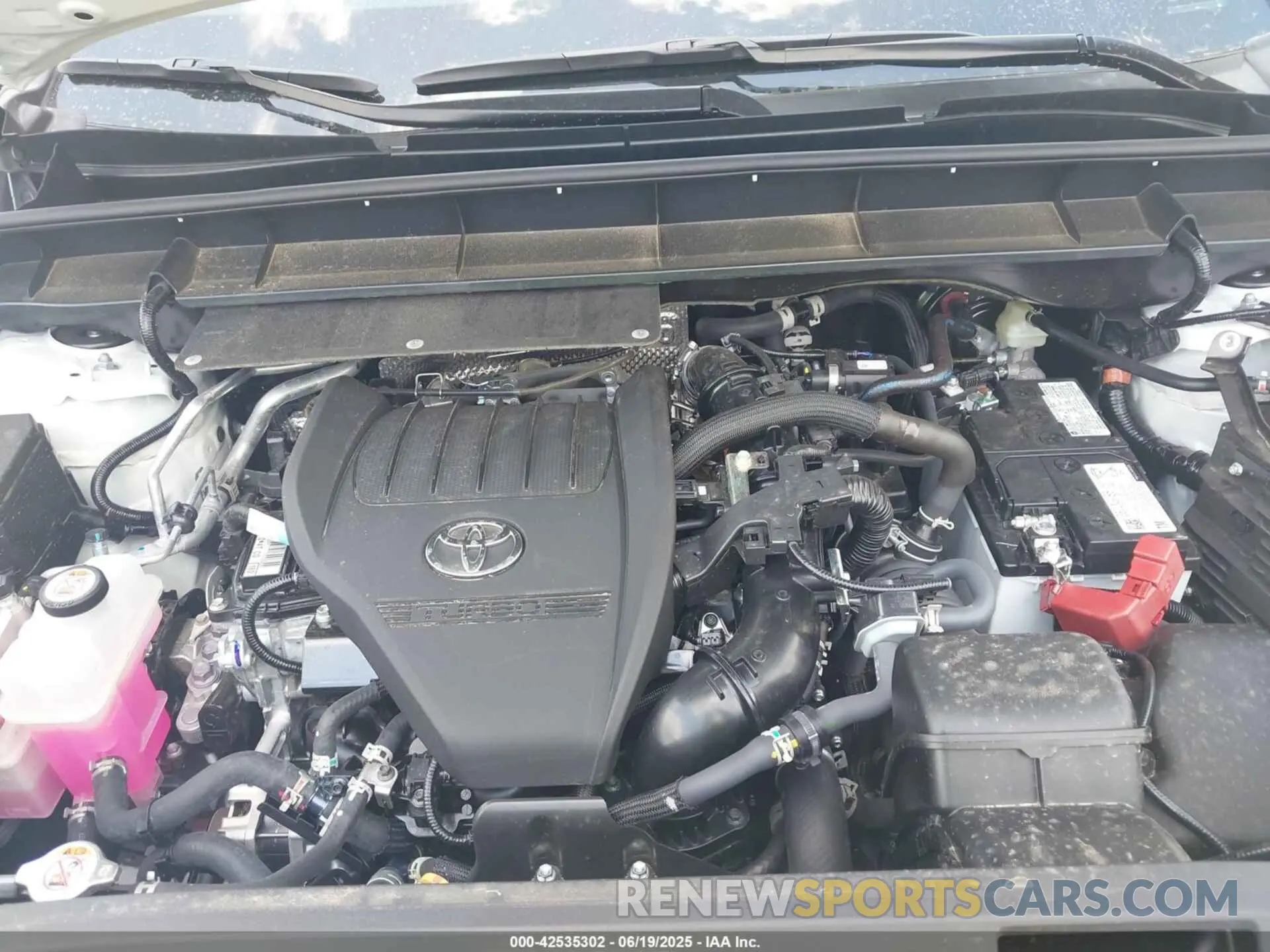 10 fotografías del automóvil dañado 5TDKDRBH2SS583000 TOYOTA HIGHLANDER 2025