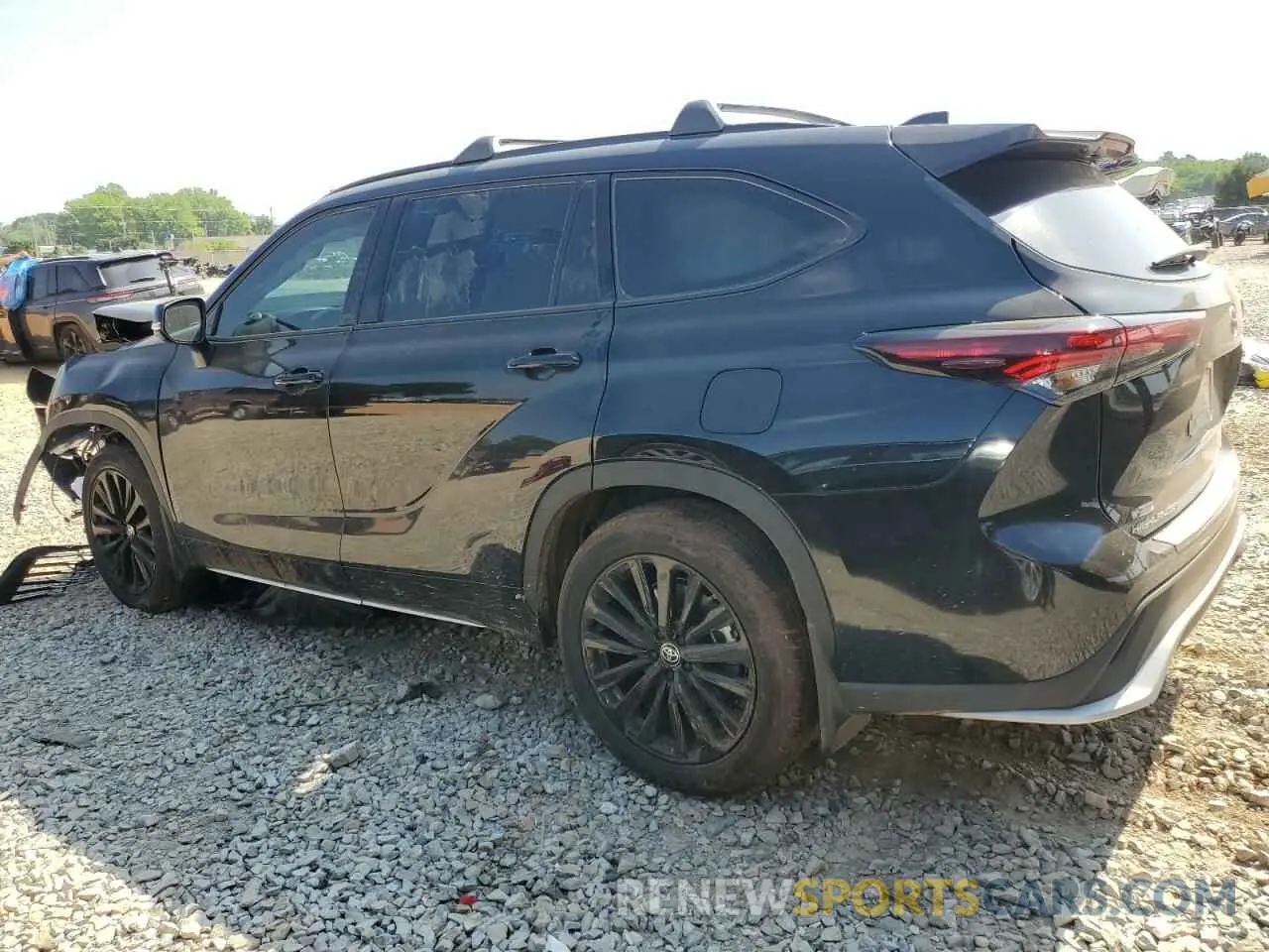 2 fotografías del automóvil dañado 5TDKDRBH9SS580918 TOYOTA HIGHLANDER 2025