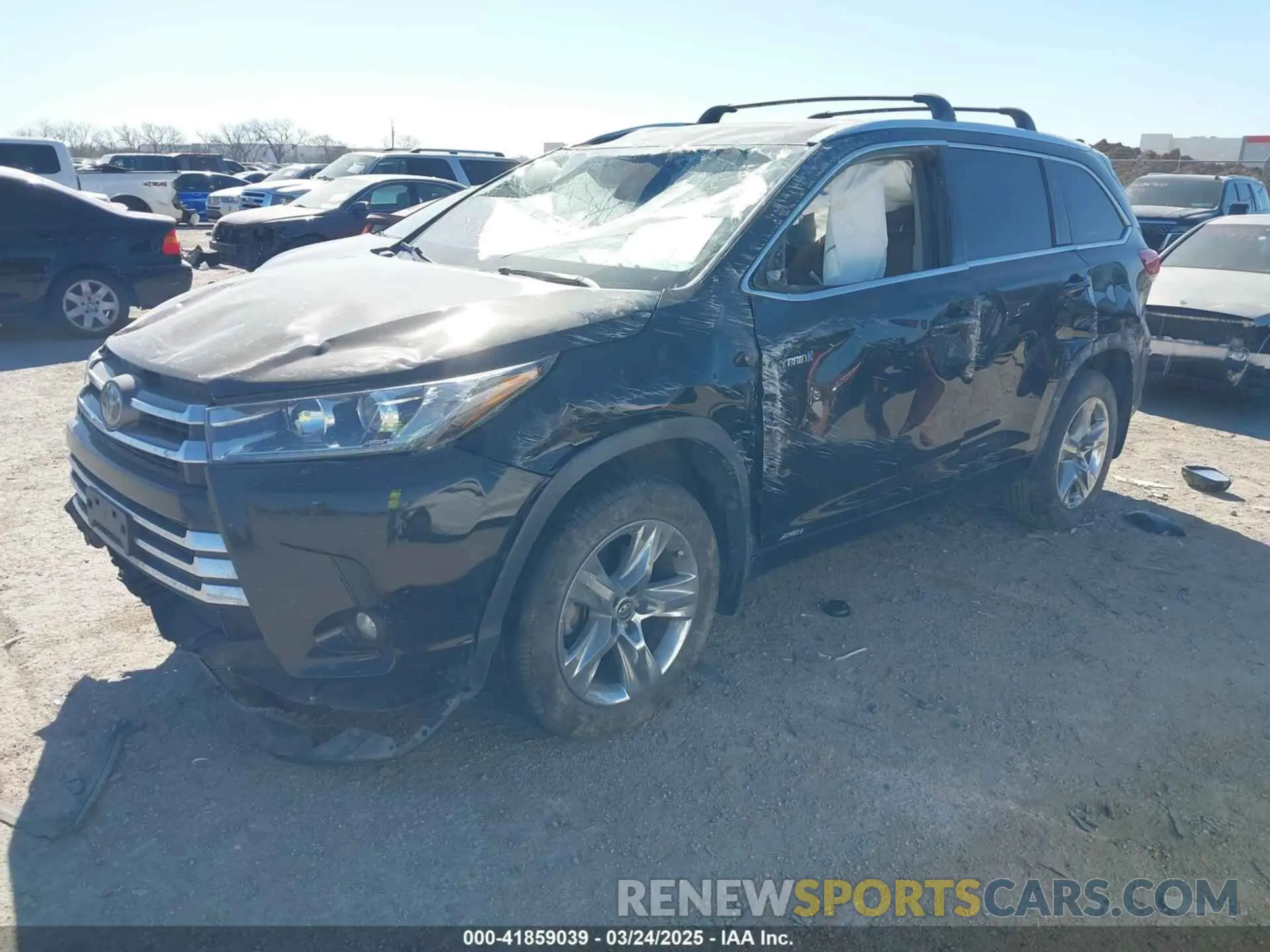 2 fotografías del automóvil dañado 5TDDGRFH0KS067535 TOYOTA HIGHLANDER HYBRID 2019