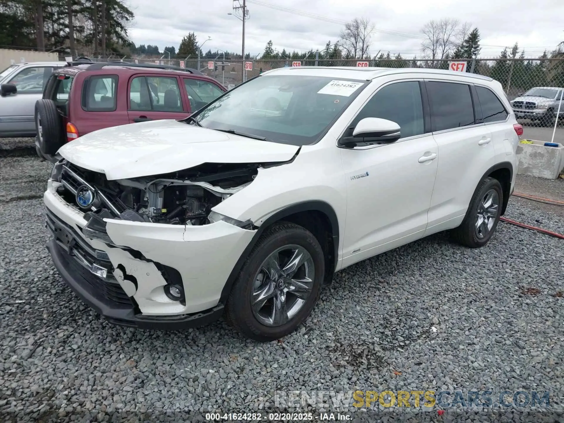 2 fotografías del automóvil dañado 5TDDGRFH6KS075526 TOYOTA HIGHLANDER HYBRID 2019