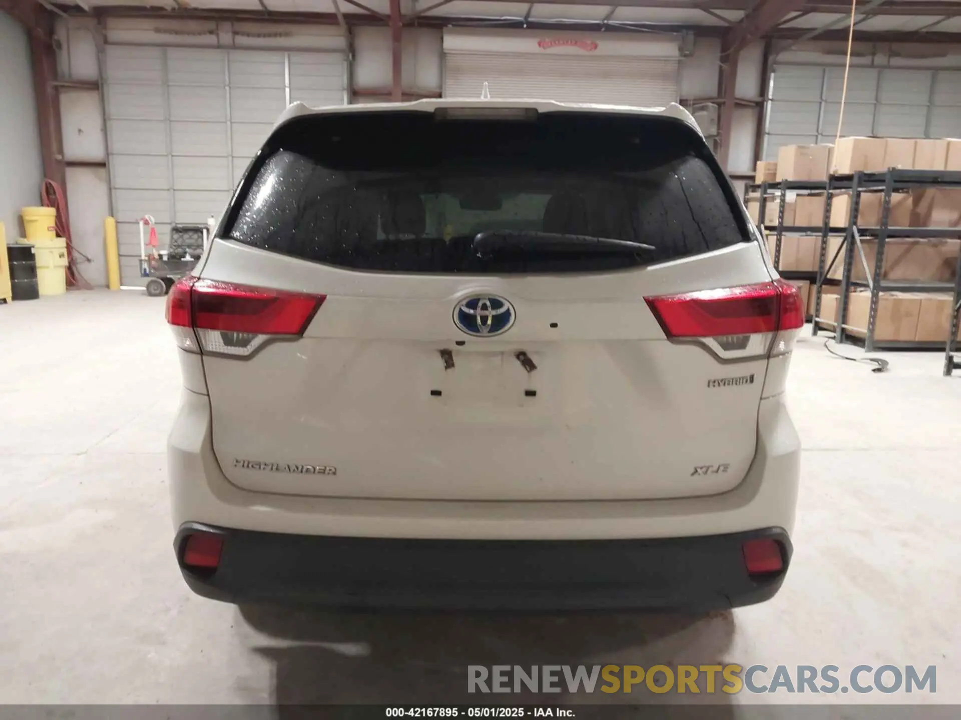16 fotografías del automóvil dañado 5TDJGRFH3KS070254 TOYOTA HIGHLANDER HYBRID 2019