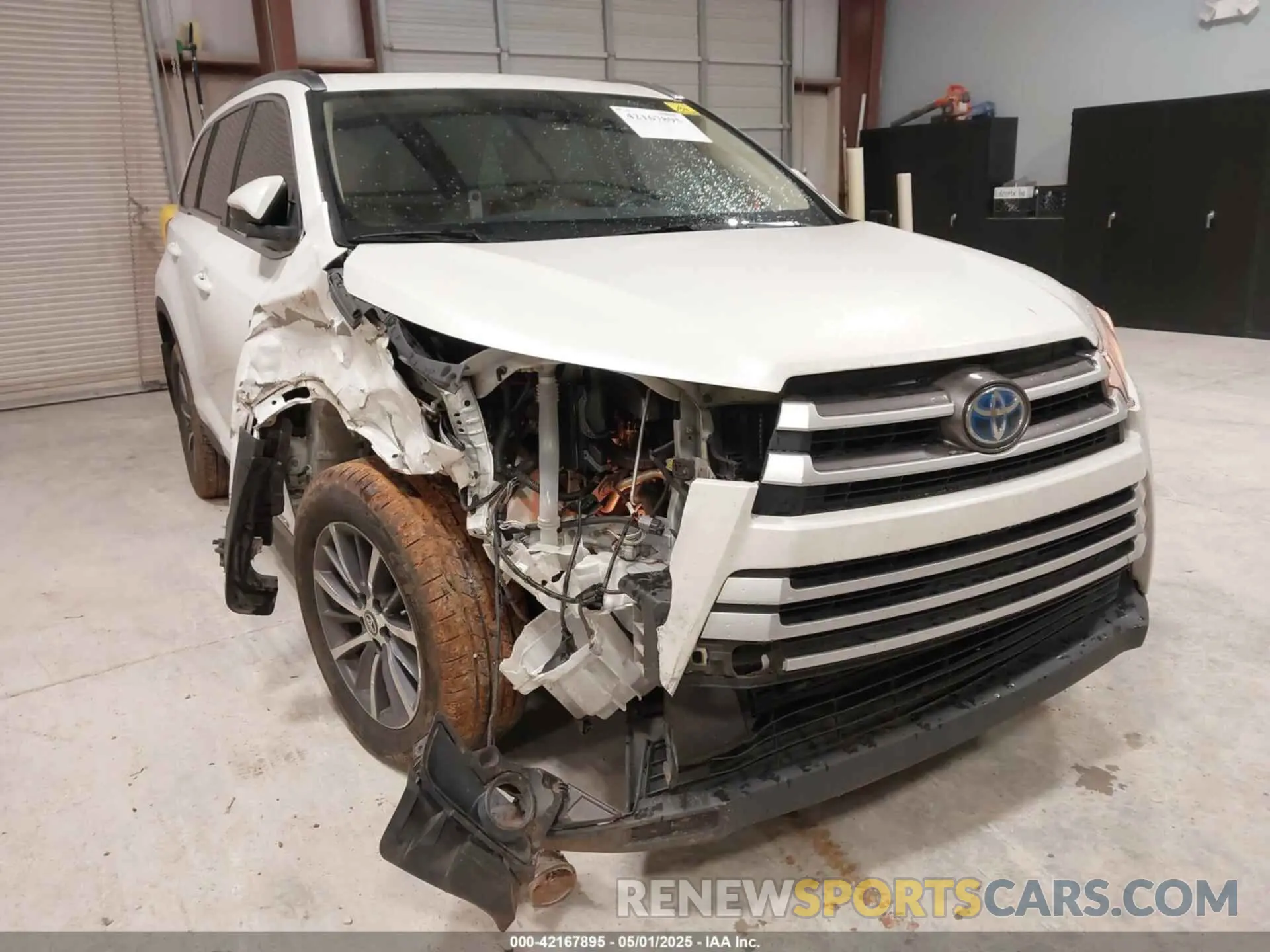 6 fotografías del automóvil dañado 5TDJGRFH3KS070254 TOYOTA HIGHLANDER HYBRID 2019