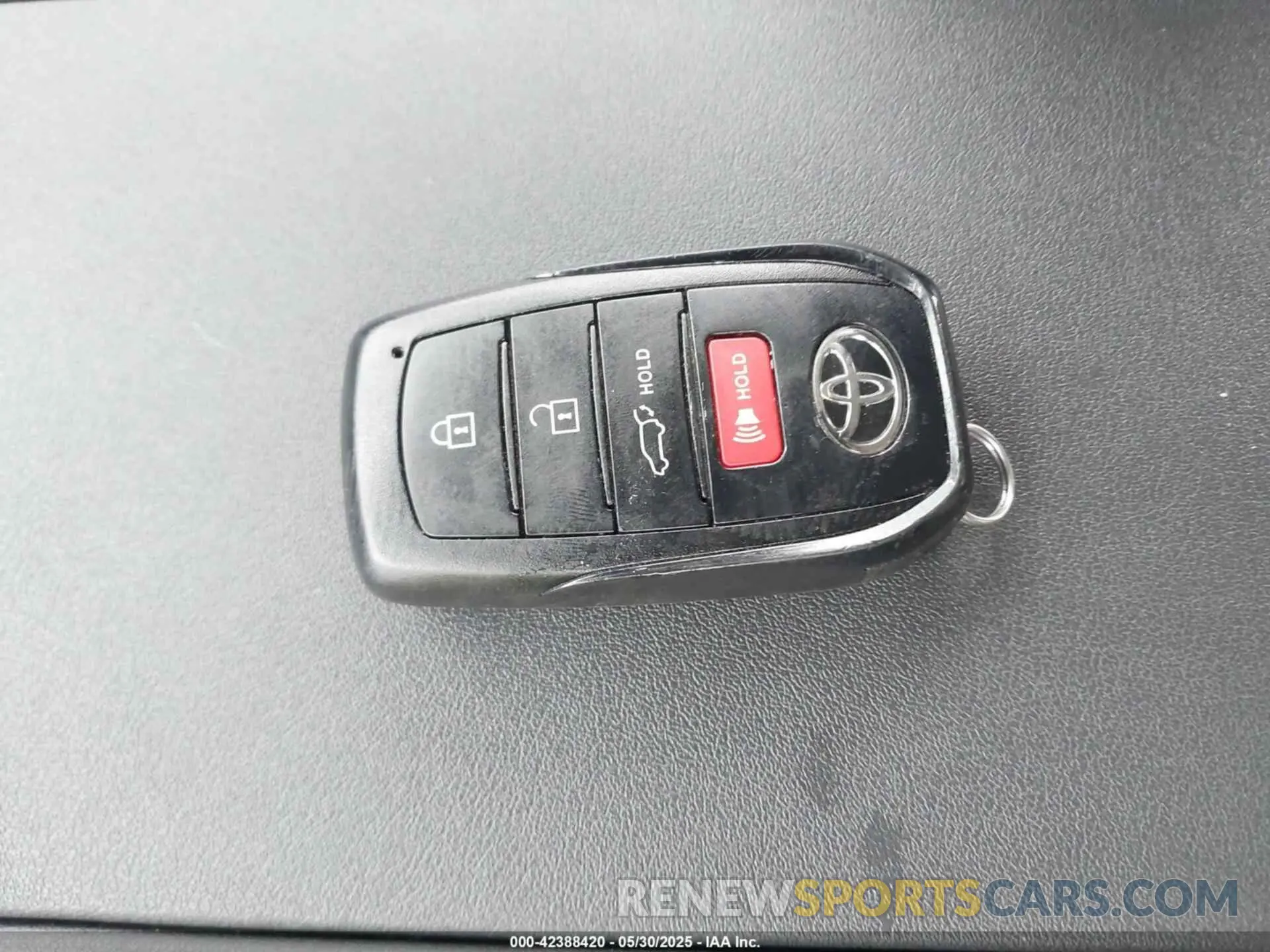 11 fotografías del automóvil dañado 5TDKARAH0RS529652 TOYOTA HIGHLANDER HYBRID 2024