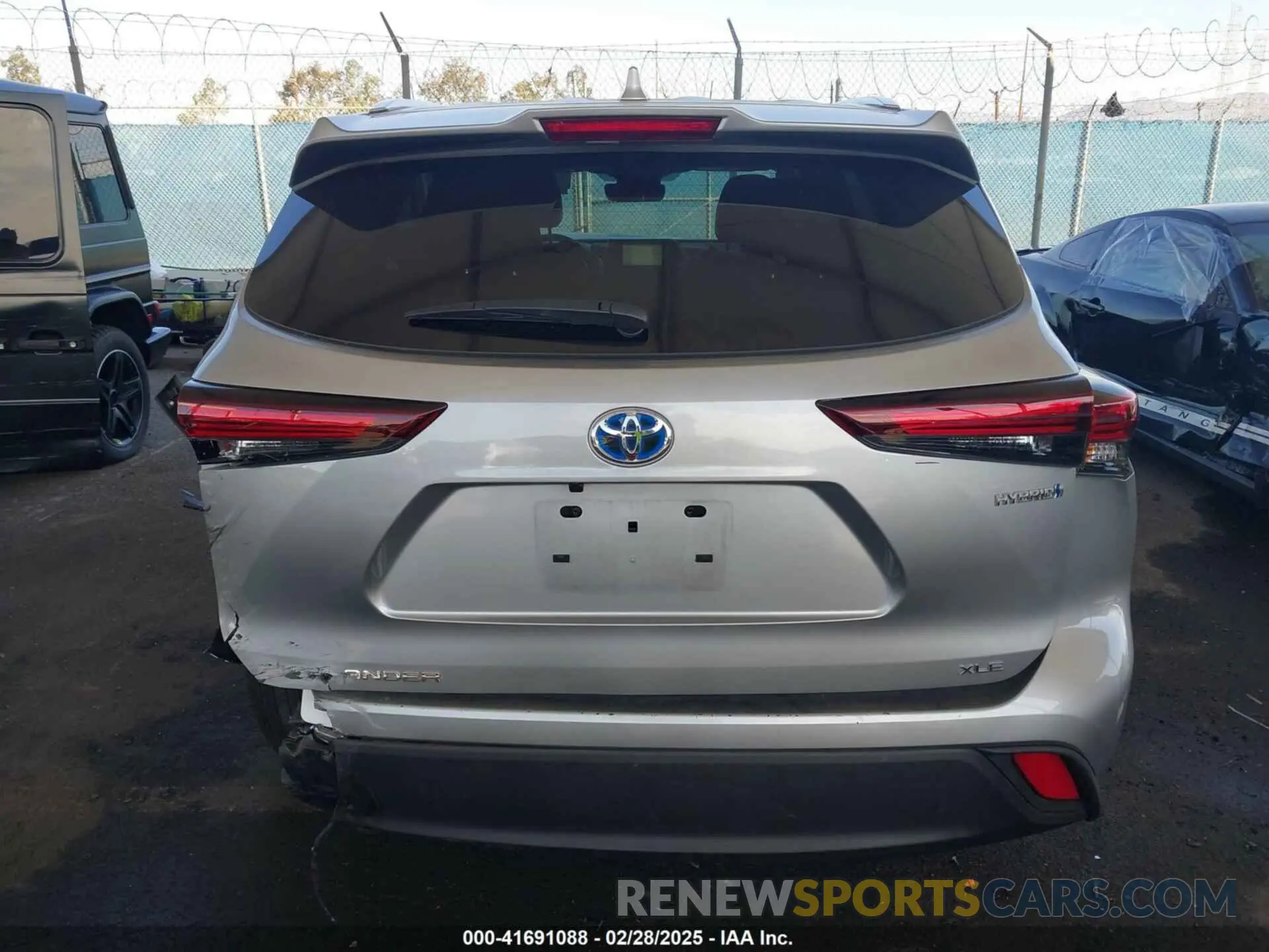 16 fotografías del automóvil dañado 5TDKBRCH3RS143382 TOYOTA HIGHLANDER HYBRID 2024
