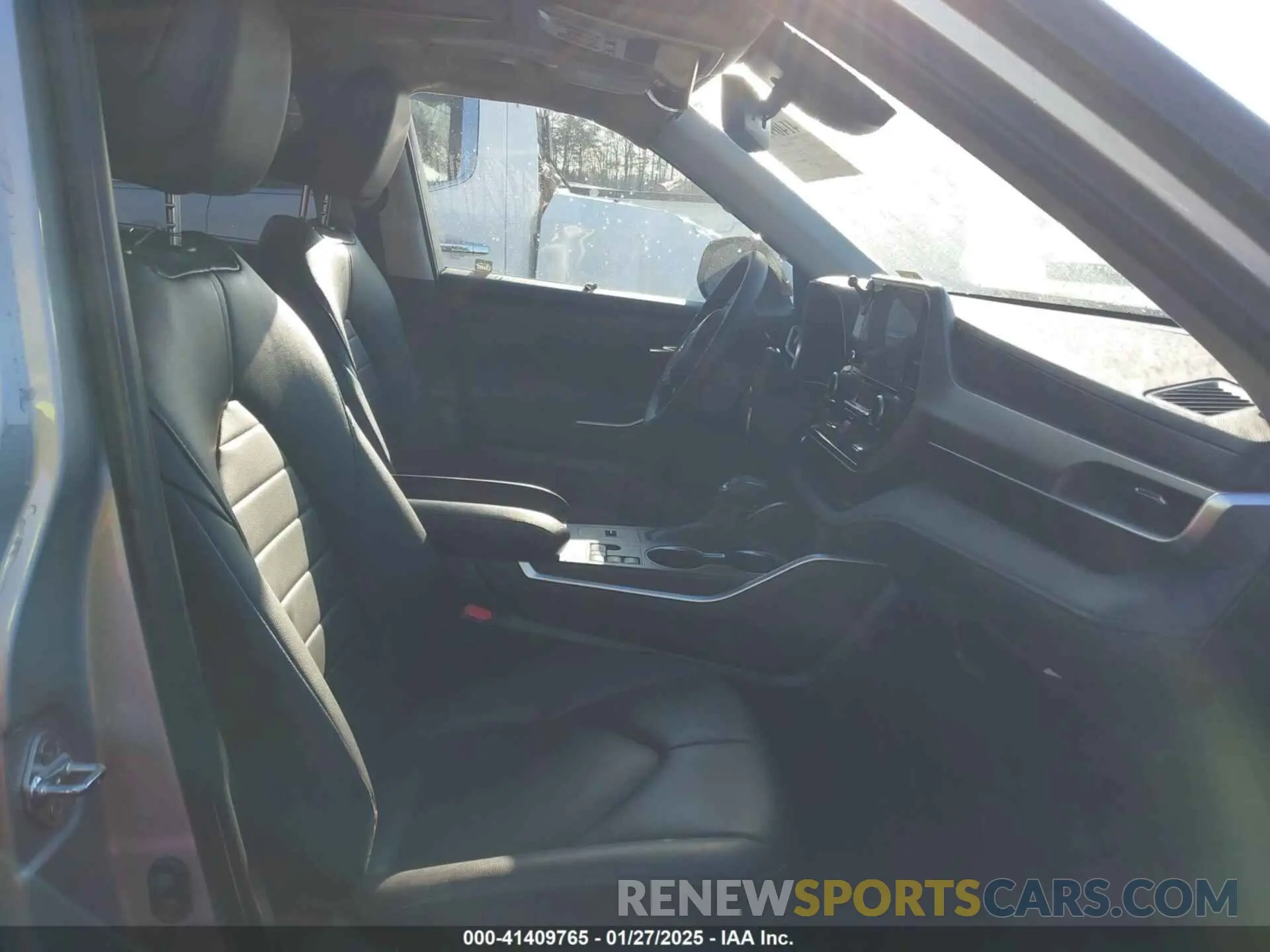 5 fotografías del automóvil dañado 5TDKBRCH6RS612934 TOYOTA HIGHLANDER HYBRID 2024
