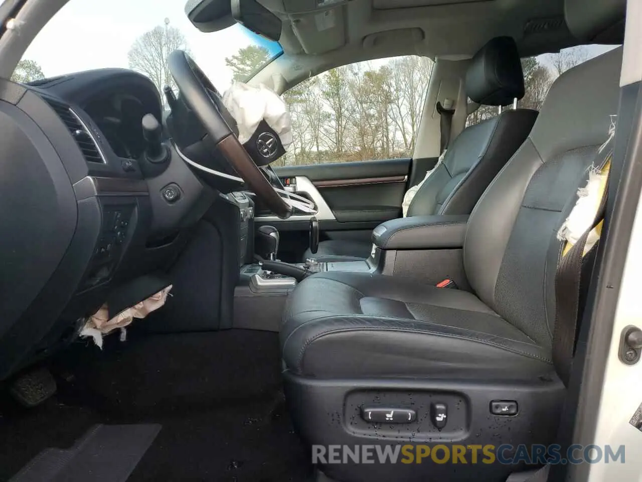 7 fotografías del automóvil dañado JTMCY7AJ8M4103848 TOYOTA LAND CRUIS 2021