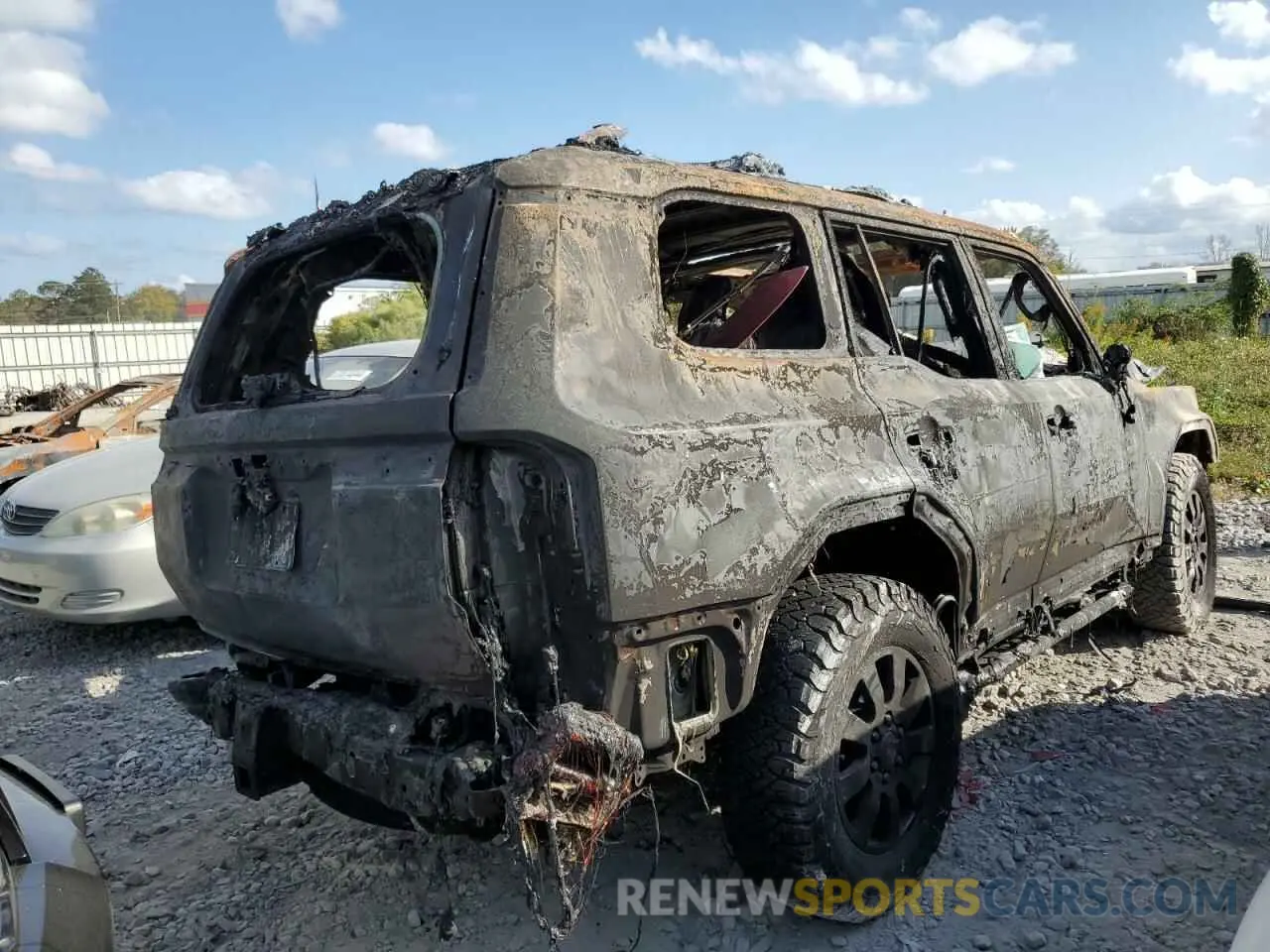 3 fotografías del automóvil dañado JTEABFAJ6RK009825 TOYOTA LAND CRUIS 2024