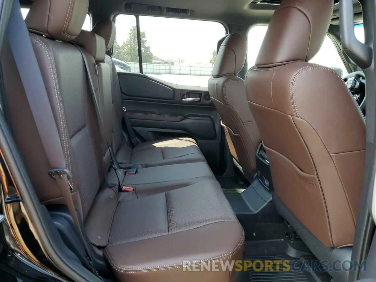 11 fotografías del automóvil dañado JTEABFAJ7S5015752 TOYOTA LAND CRUIS 2025