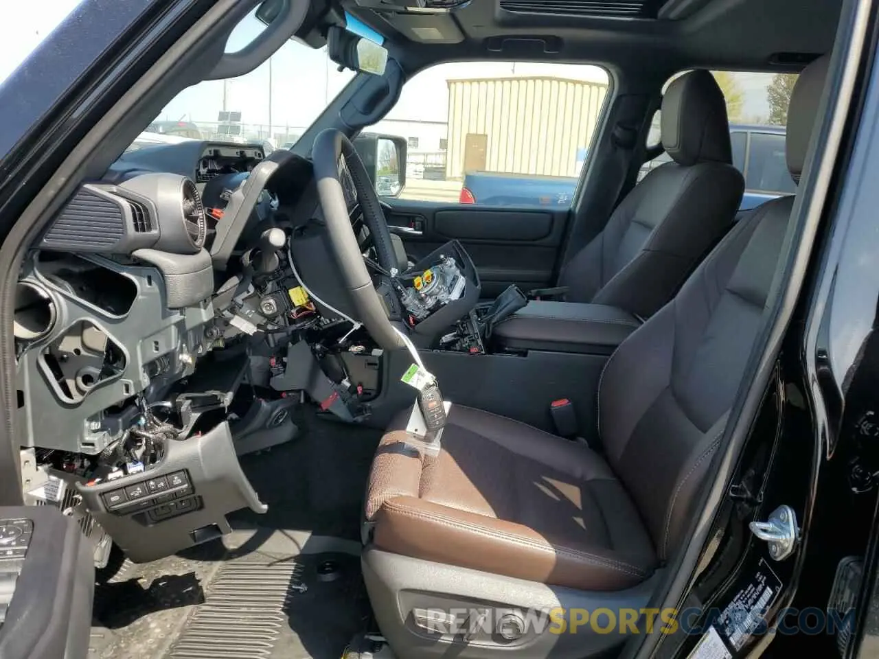 7 fotografías del automóvil dañado JTEABFAJ7S5015752 TOYOTA LAND CRUIS 2025