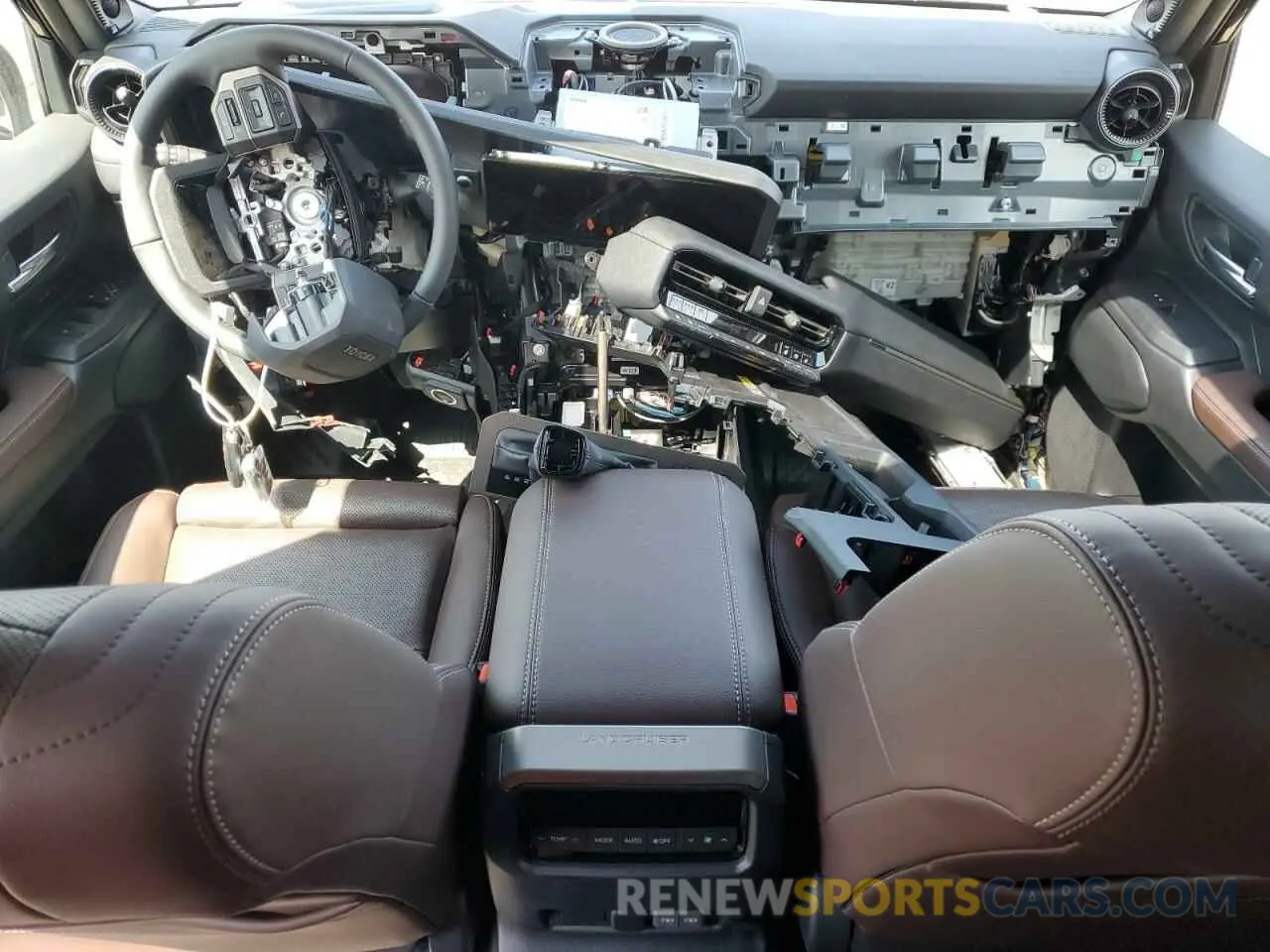 8 fotografías del automóvil dañado JTEABFAJ7S5015752 TOYOTA LAND CRUIS 2025
