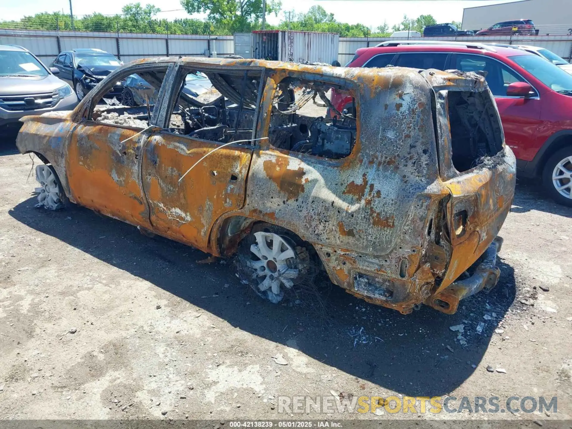 3 fotografías del automóvil dañado JTMCY7AJ2K4075834 TOYOTA LAND CRUISER 2019