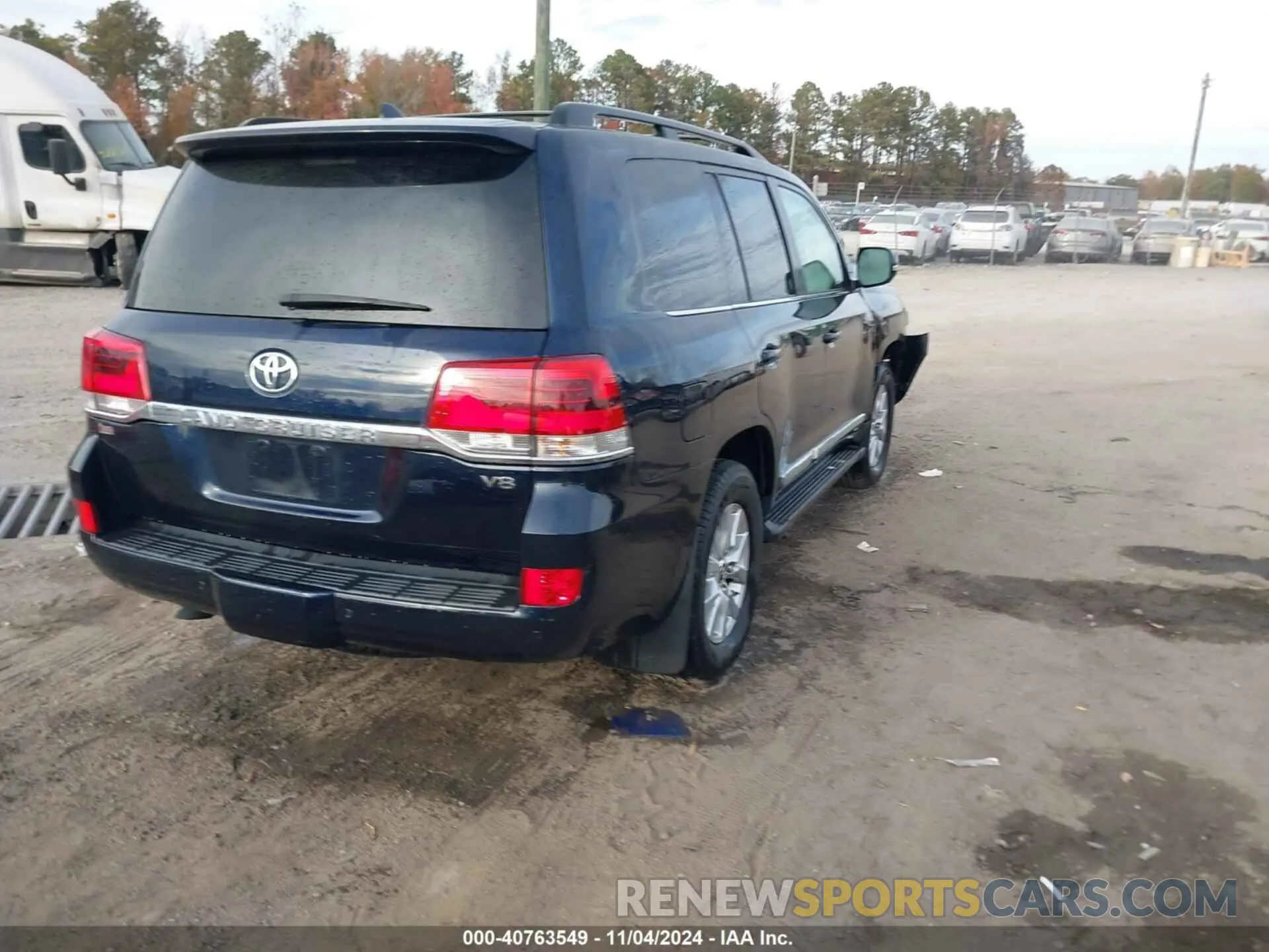 4 fotografías del automóvil dañado JTMCY7AJ2K4082993 TOYOTA LAND CRUISER 2019